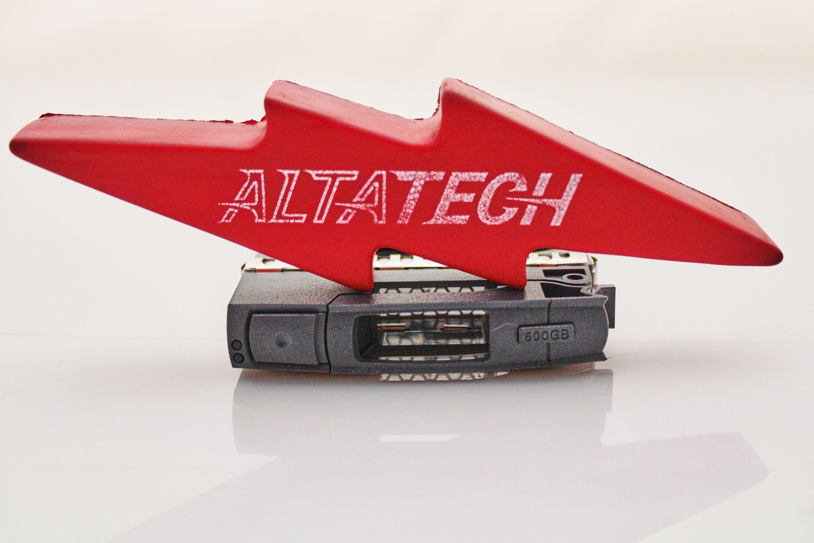 NetApp X422A-R5 600GB 10K 6GBPS SAS 2.5in HDD 108-00221+A0 46X5427 46X5428