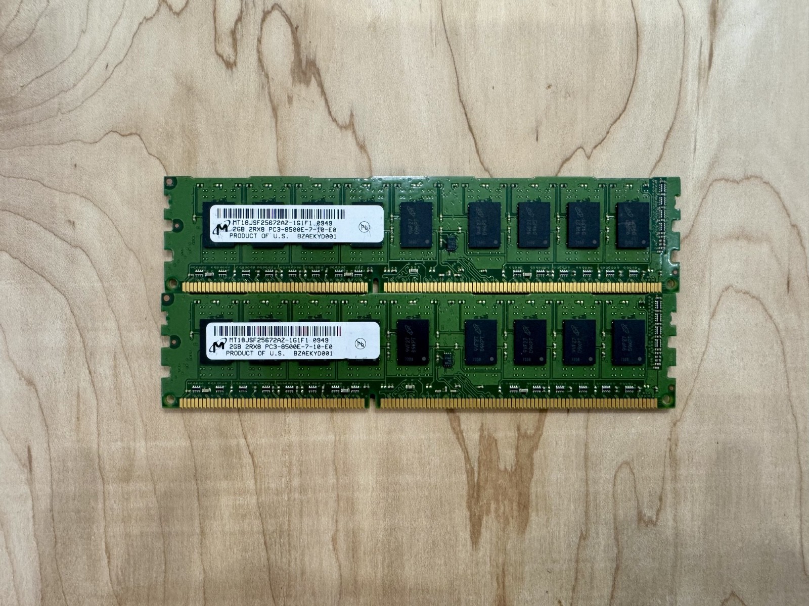 Micron 12GB RAM (6x2GB) 2Rx8 PC3-8500E-7-10-E0, DDR3, 1066 MT18JSF25672AZ-1G1F1 