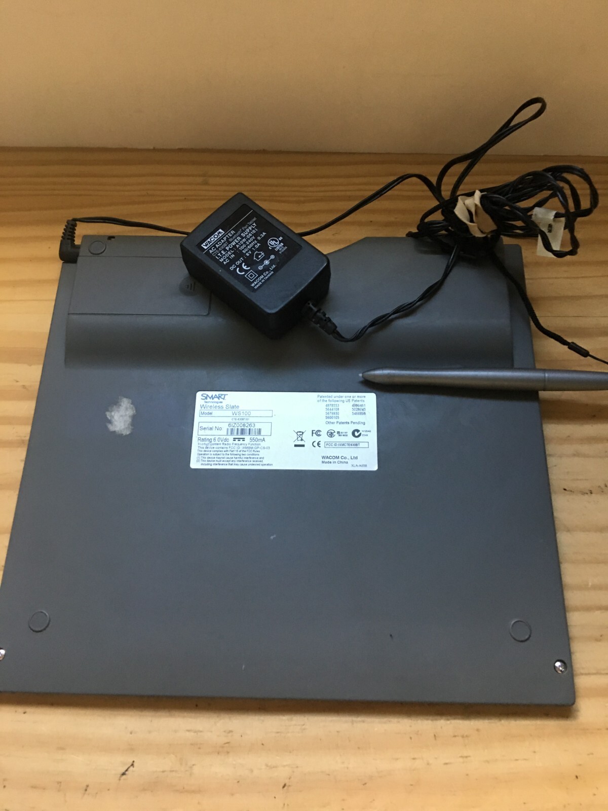 WACOM Smart Technologies  Airliner Wireless Slate Drawing Tablet WS100 ***Read