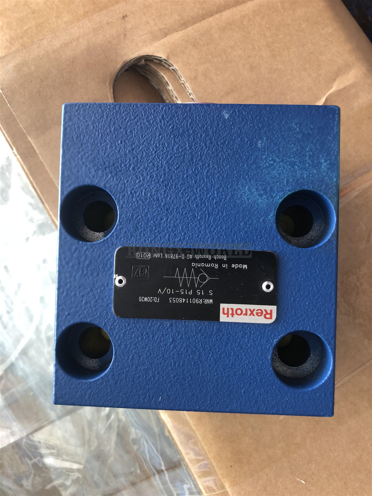 NEW 1PCS Rexroth Hydraulic valve R901148053 S15P15-1X/V S15P15-10/V
