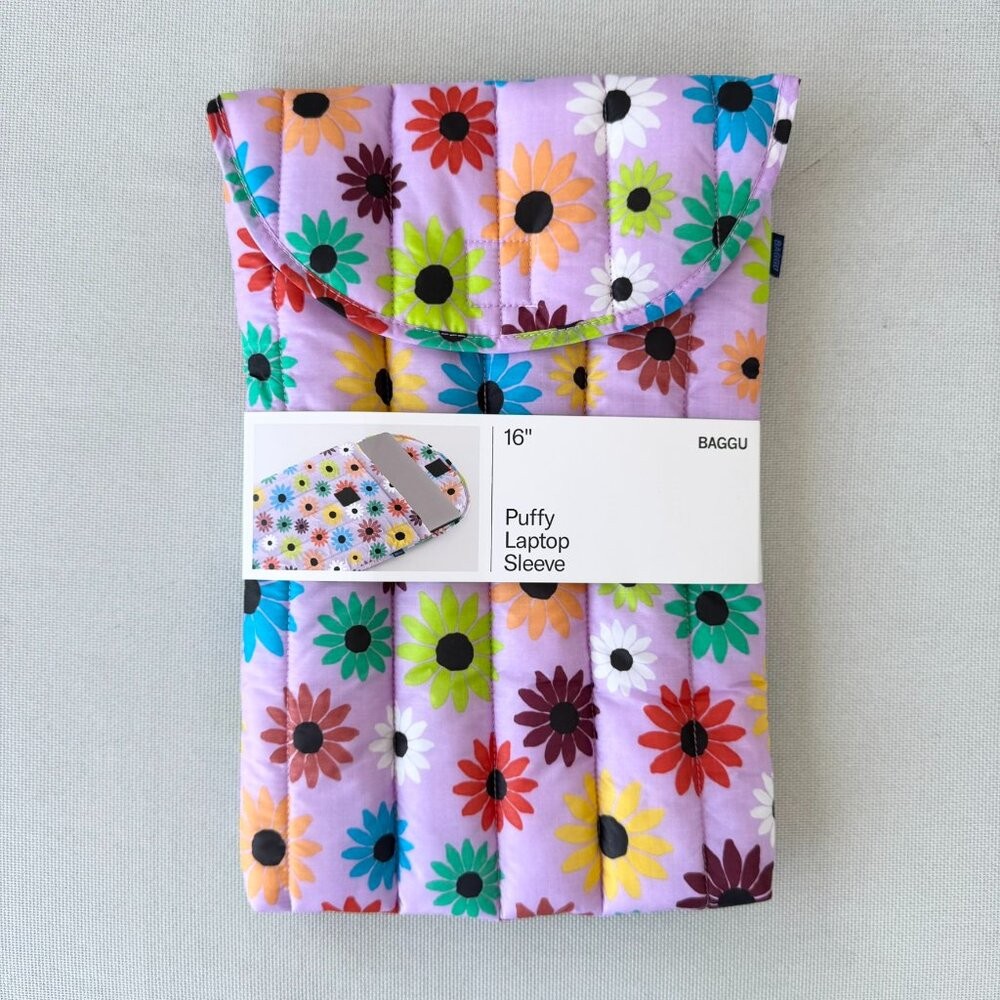 New Baggu Puffy Laptop Sleeve 16 Inch Wild Daisy Print