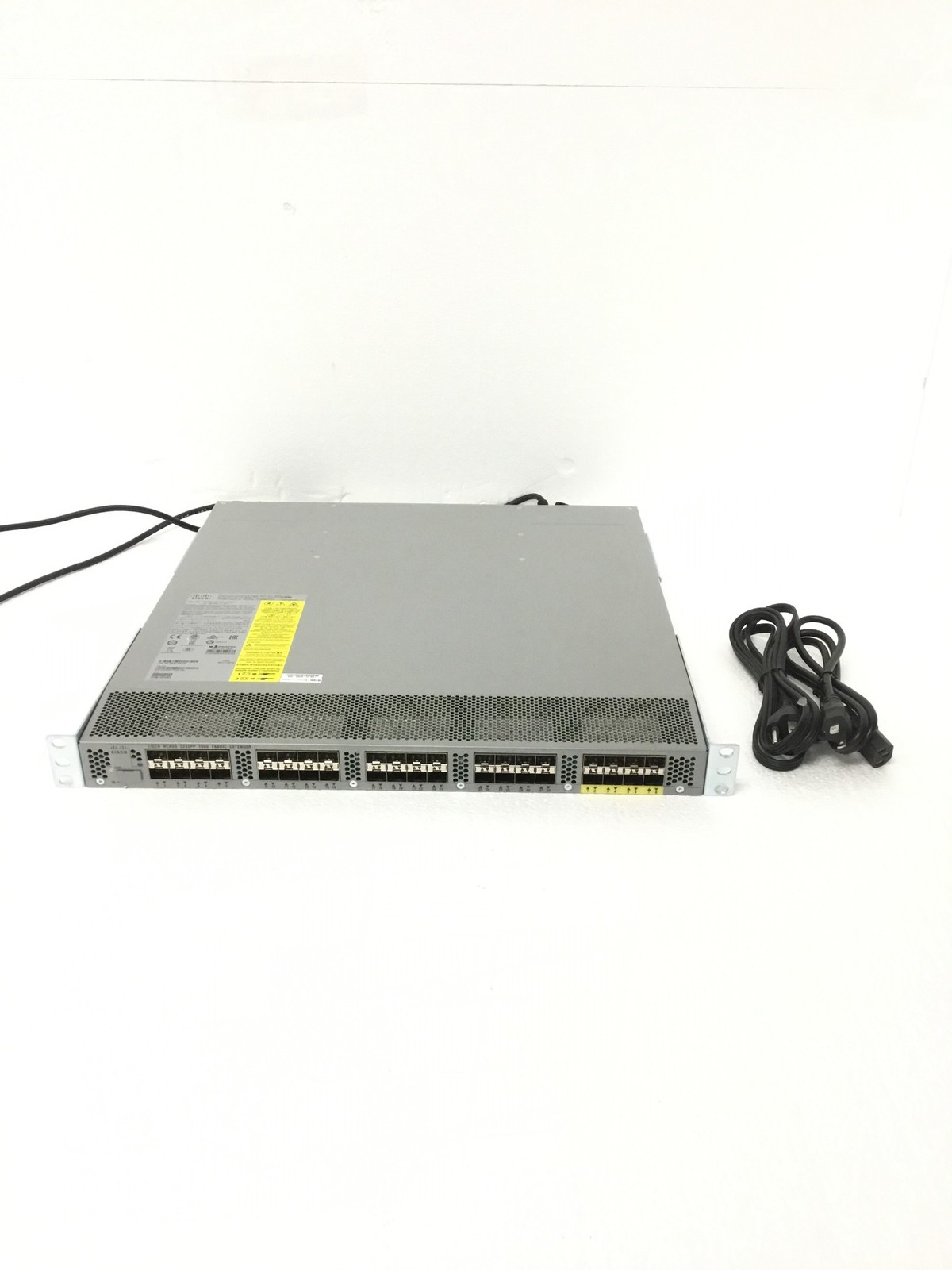 Cisco N2K-C2232PP-10GE Nexus 2232PP 32Port 10GE FEX w/Dual PSUs & Ears 