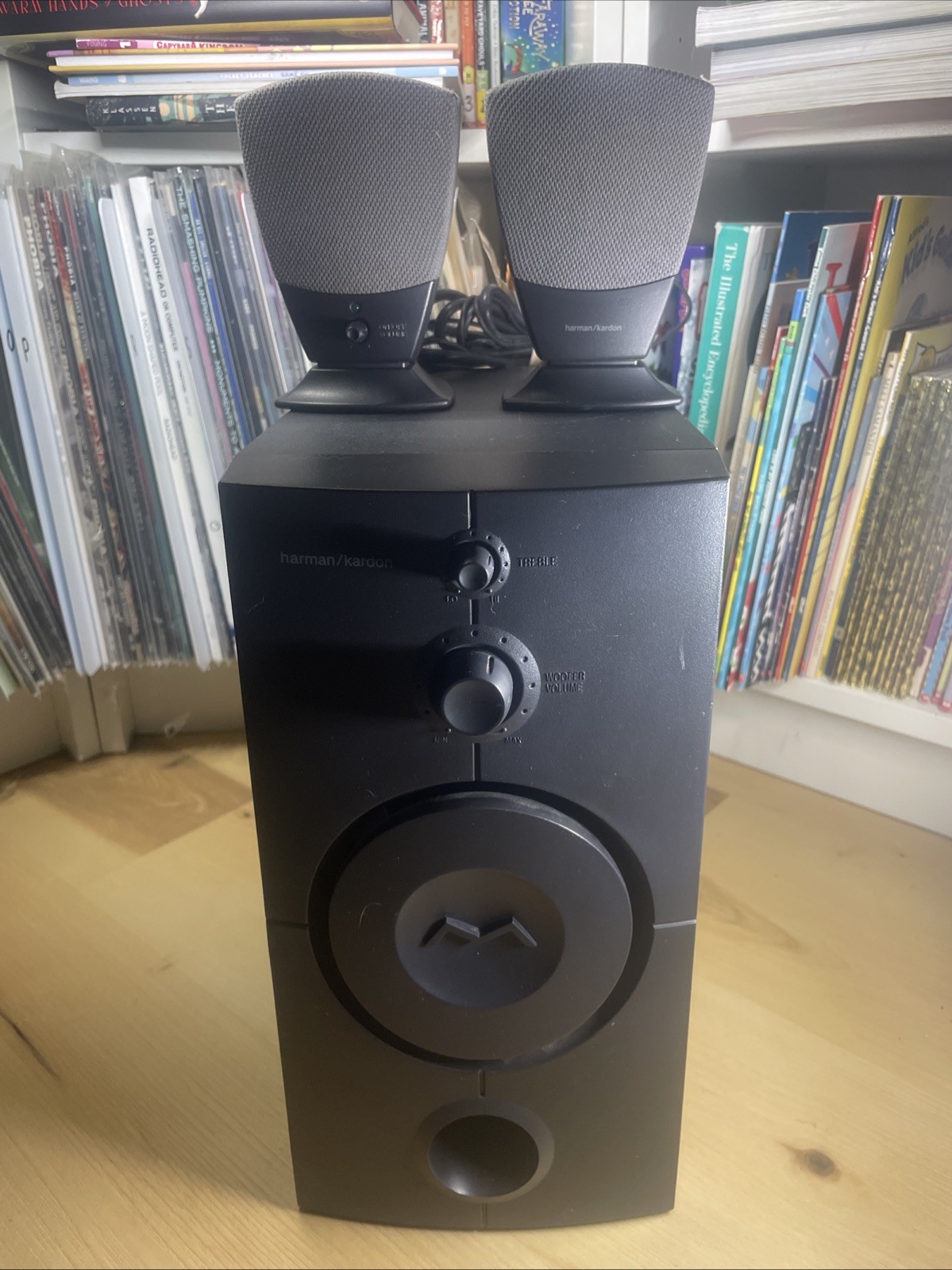 Harmon Kardon HK395 PC Speaker Set Powered Subwoofer 2 Satellite Speakers Gaming