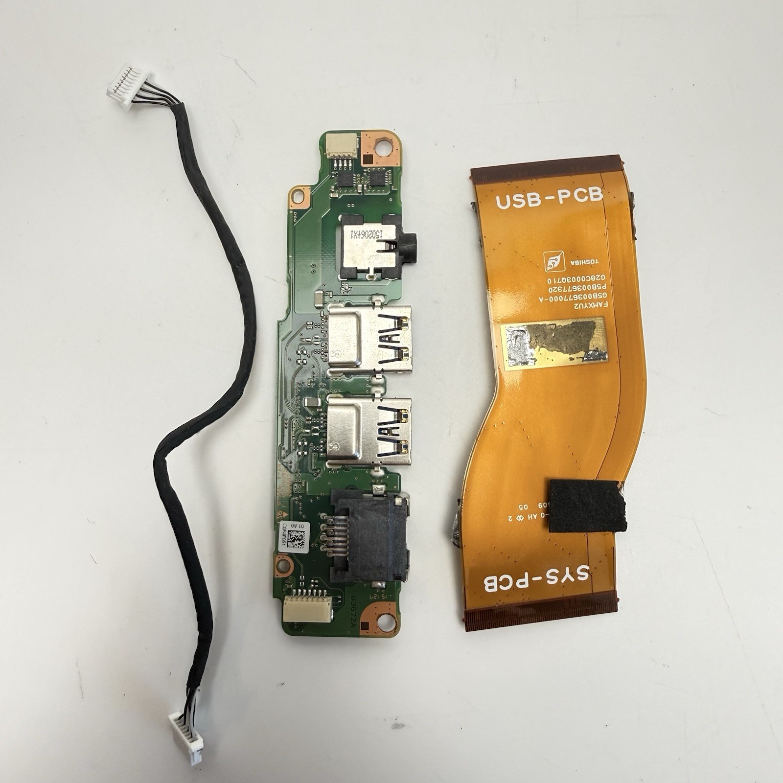 Toshiba Tecra Z40-A Audio Jack Ethernet USB Board FAMXUS2 A3672A