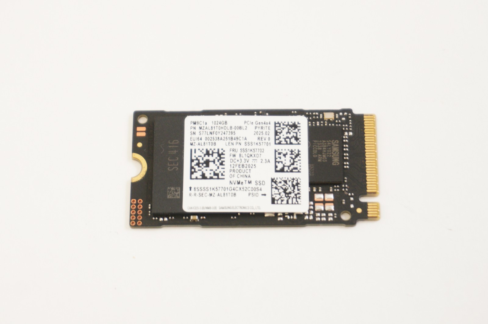 5SS1K57702 Lenovo 1TB NVMe PCIe Gen4x4 M.2 2242 SSD Drive