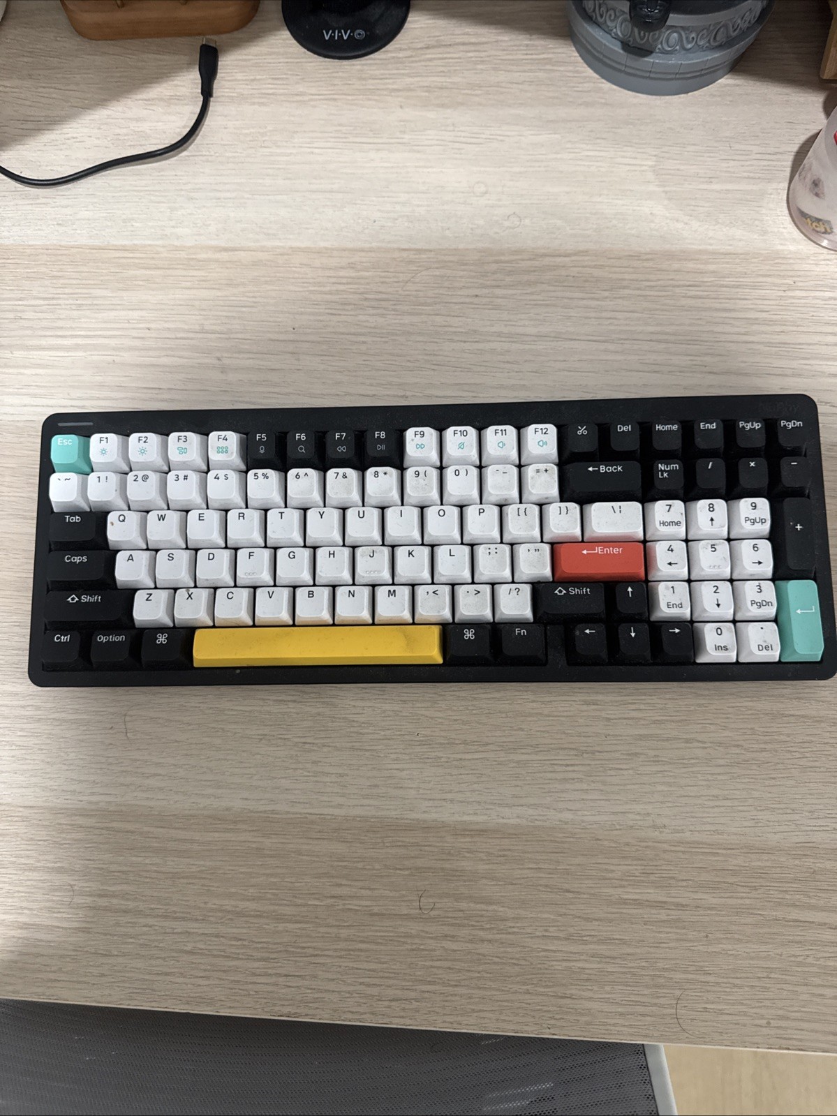 NuPhy Air95 V2 QMK/VIA Wireless Mechanical Keyboard - Basalt Black