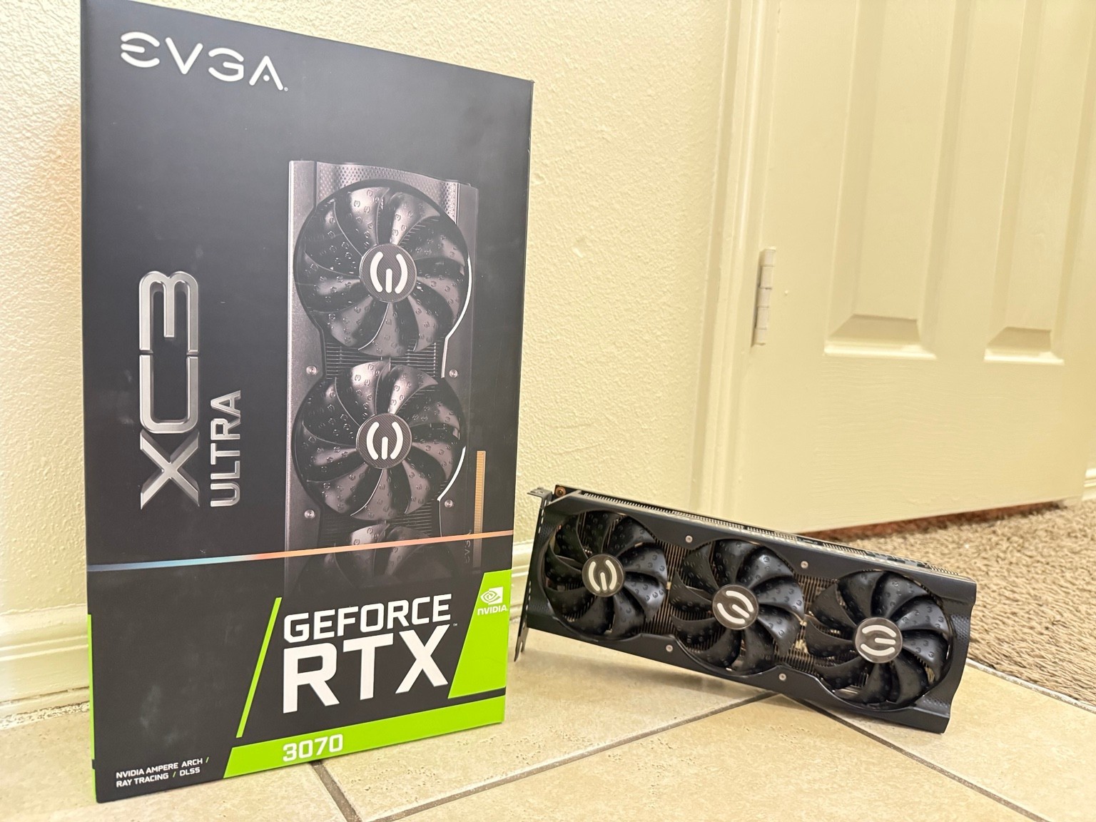 EVGA GeForce RTX 3070 XC3 ULTRA 8GB GDDR6 Graphics Card w/ Box - Working