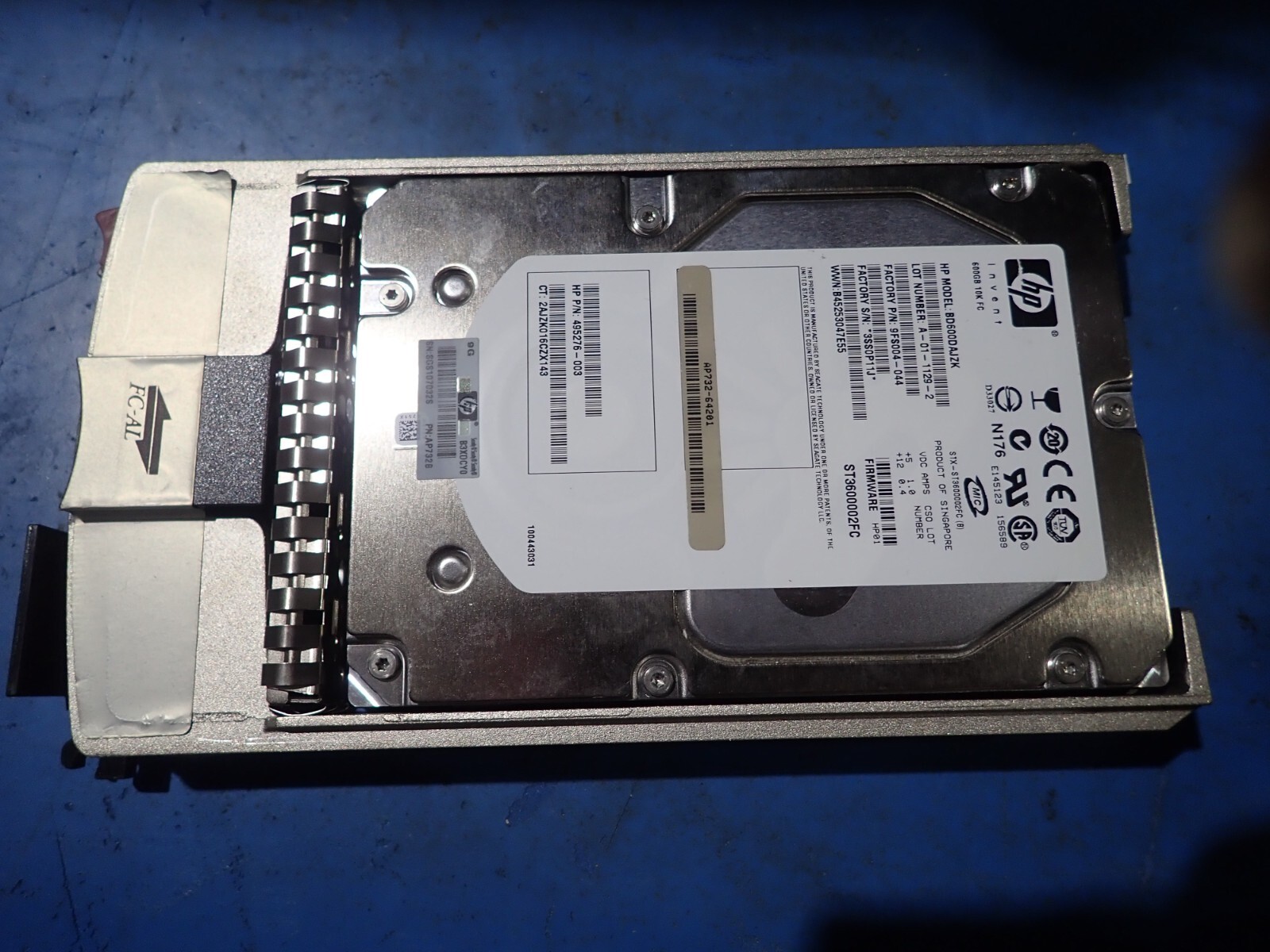 HP 495276-003 600GB 10K 2/4GB FC 518735-001 HDD Internal Hard Disk Drives