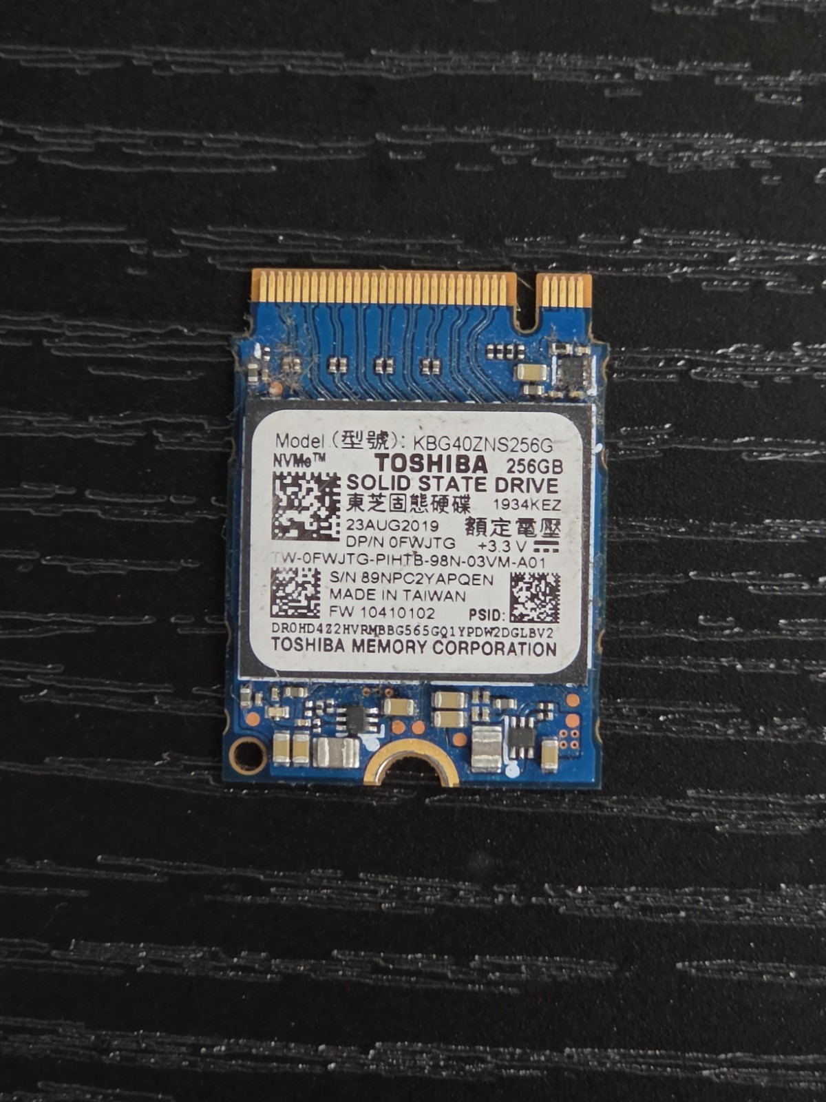 TOSHIBA KBG40ZNS256G PCIe NVMe 256GB M.2 SSD 0FWJTG SOLID STATE 3.3V