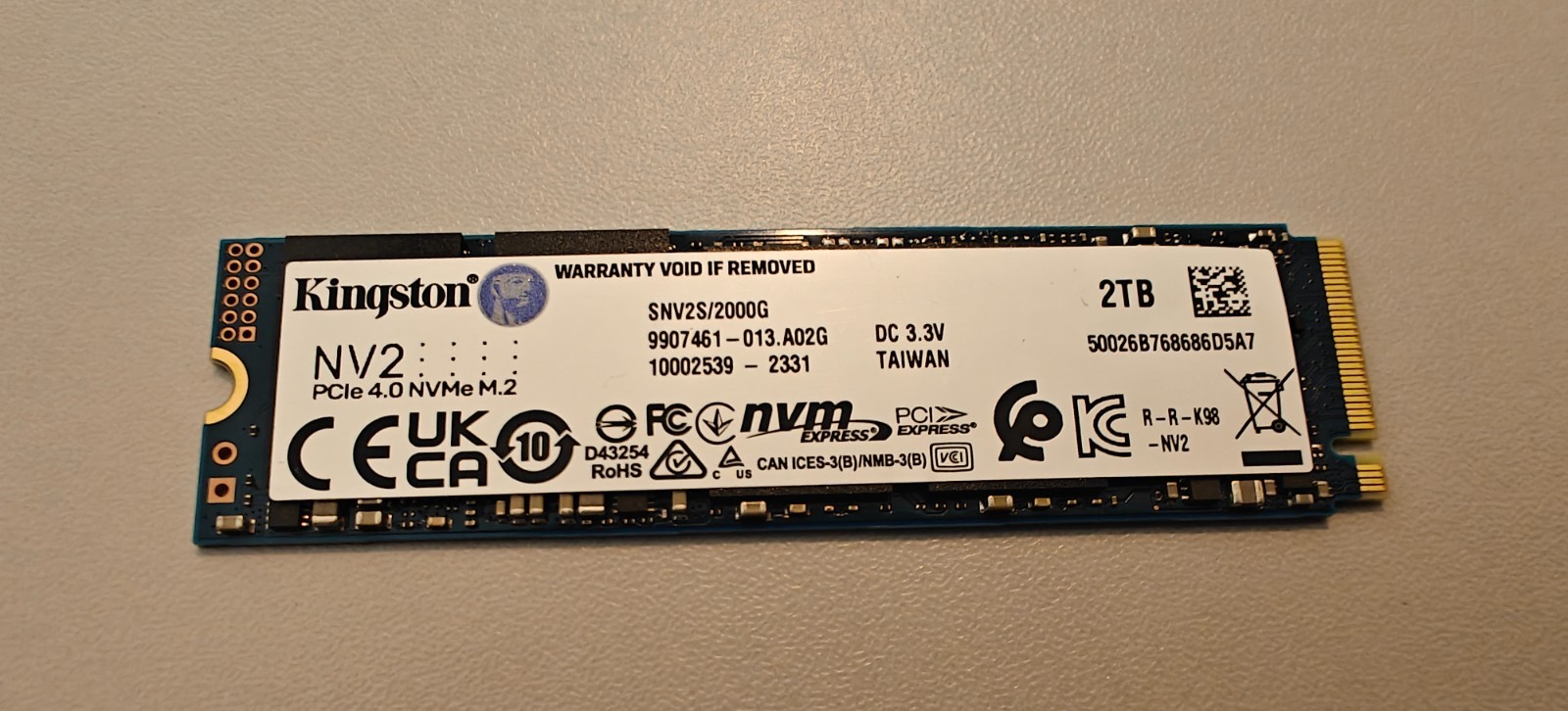 Kingston NV2 2TB M.2 NVMe Internal SSD (SNV2S/2000G)