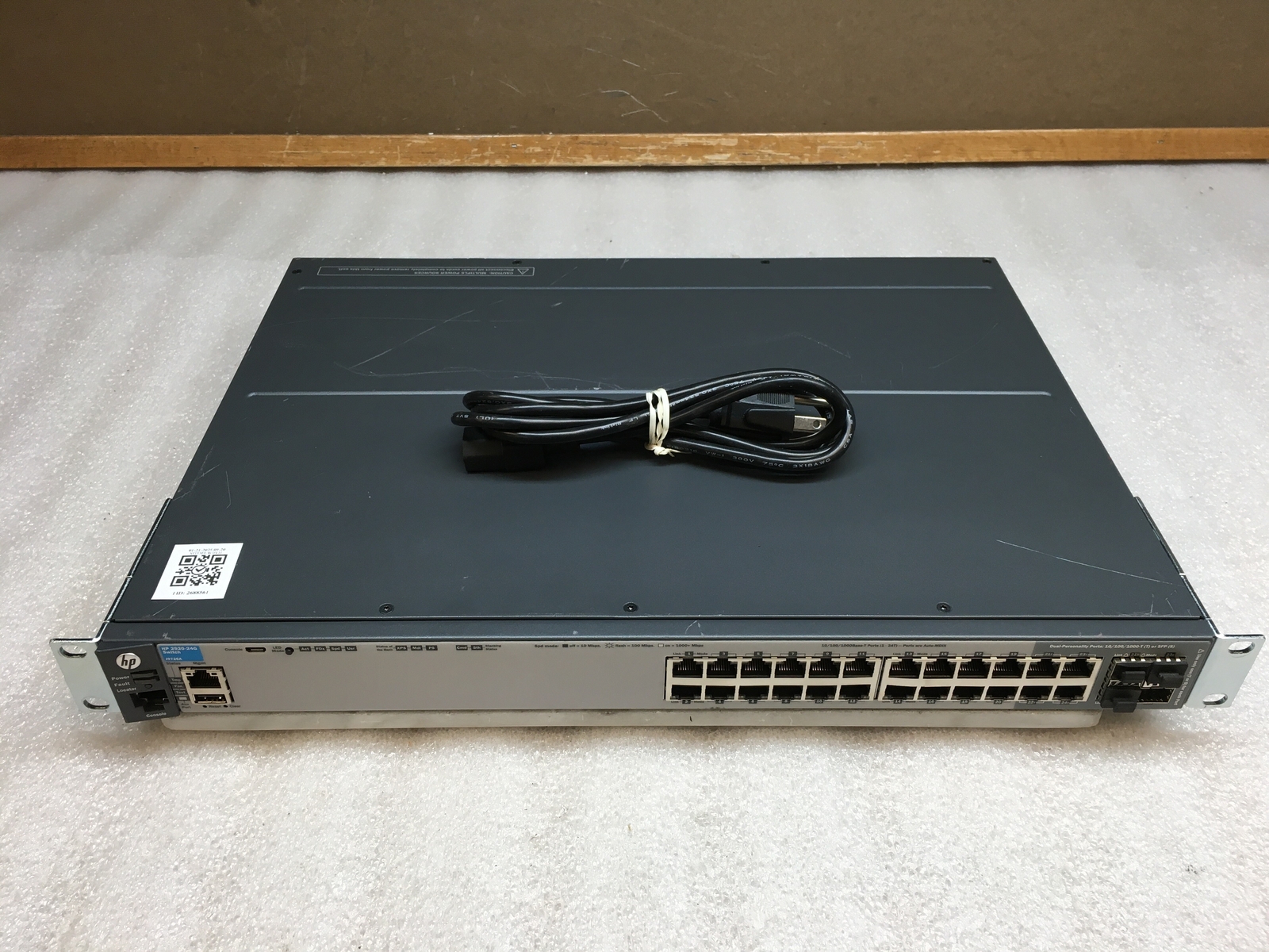 HP Enterprise 2920-24G J9726A 24-Port Gigabit Ethernet 4xSFP Network Switch