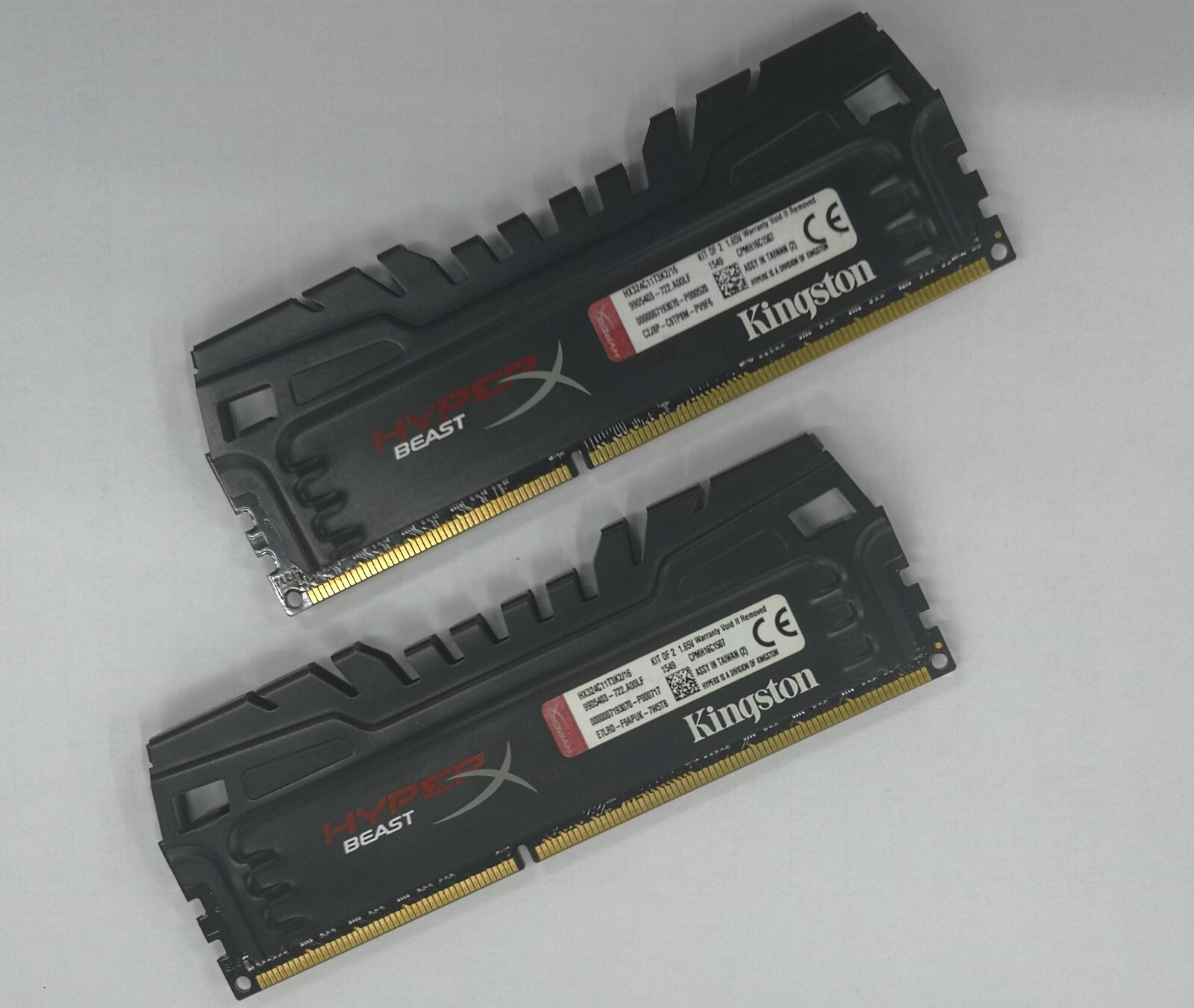 Kingston Hyperx 2 x 8GB DDR3 2400 Desktop DIMM RAM HX324C11T3K2/16 PC3-19200