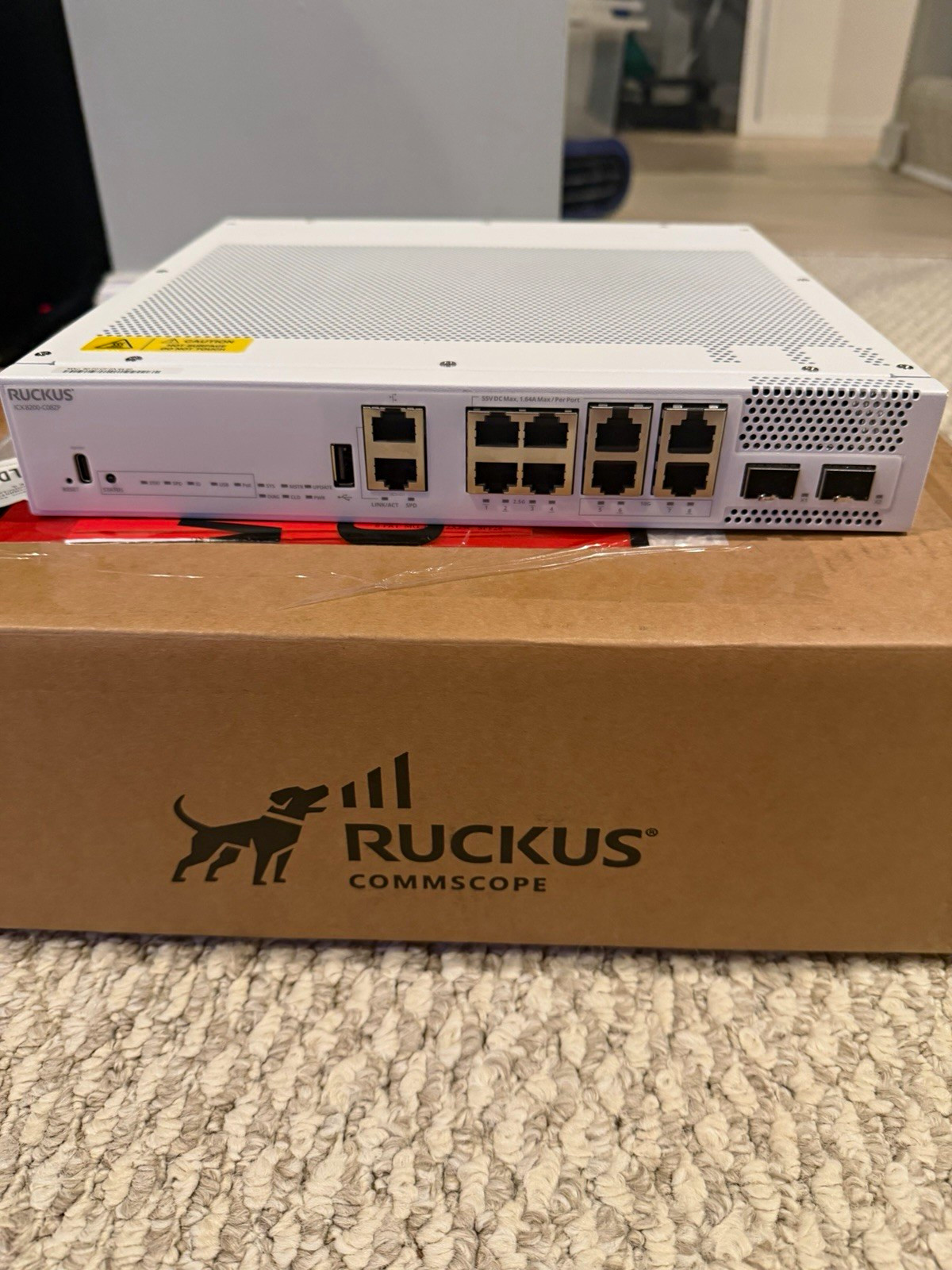 Ruckus ICX8200-C08ZP 1U Rack Mount Fully Managed 8-Port 2.5/5/10g RJ-45 2x SFP+