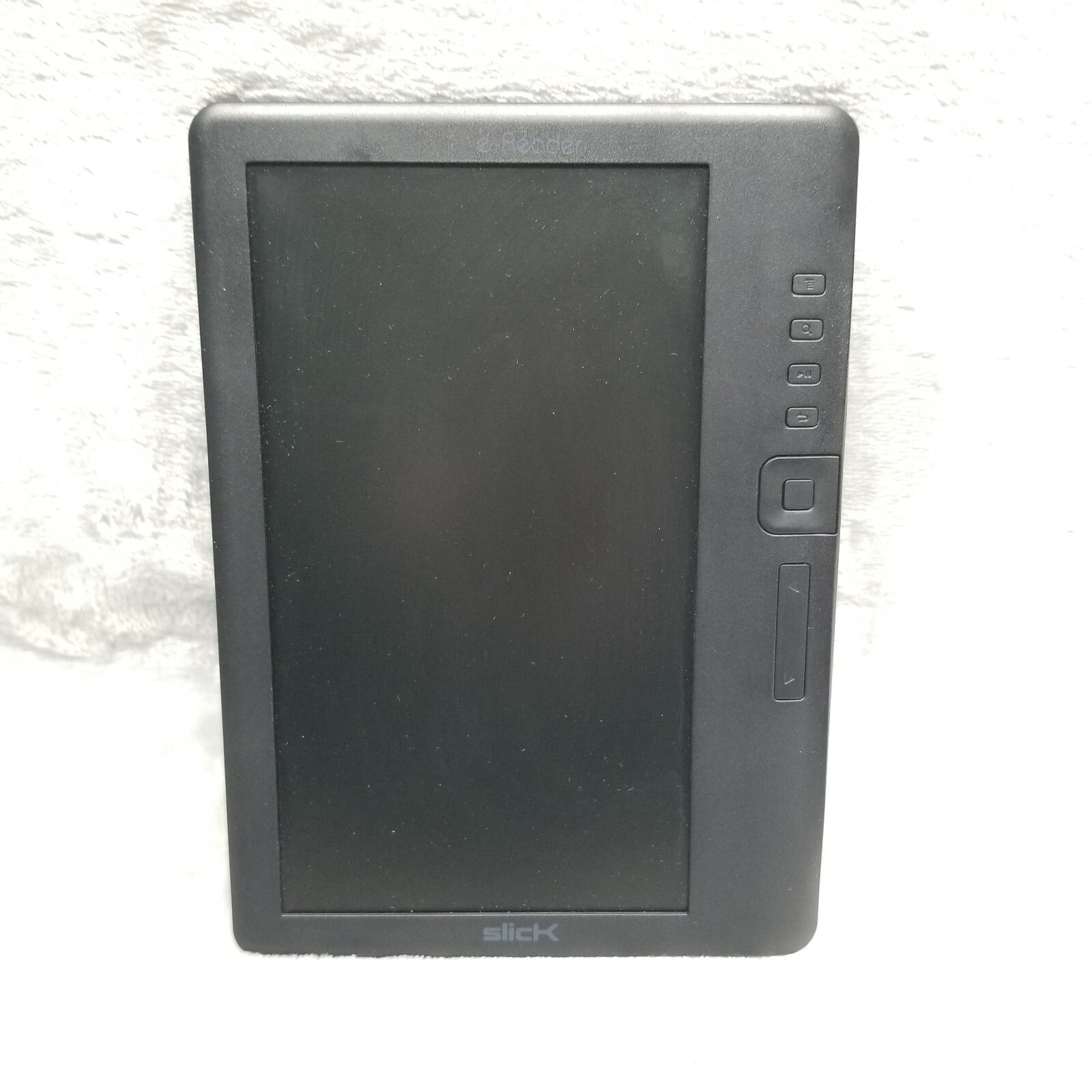 Slick ER701 eBook eReader Tablet - 2GB - USB Black with Case Cover