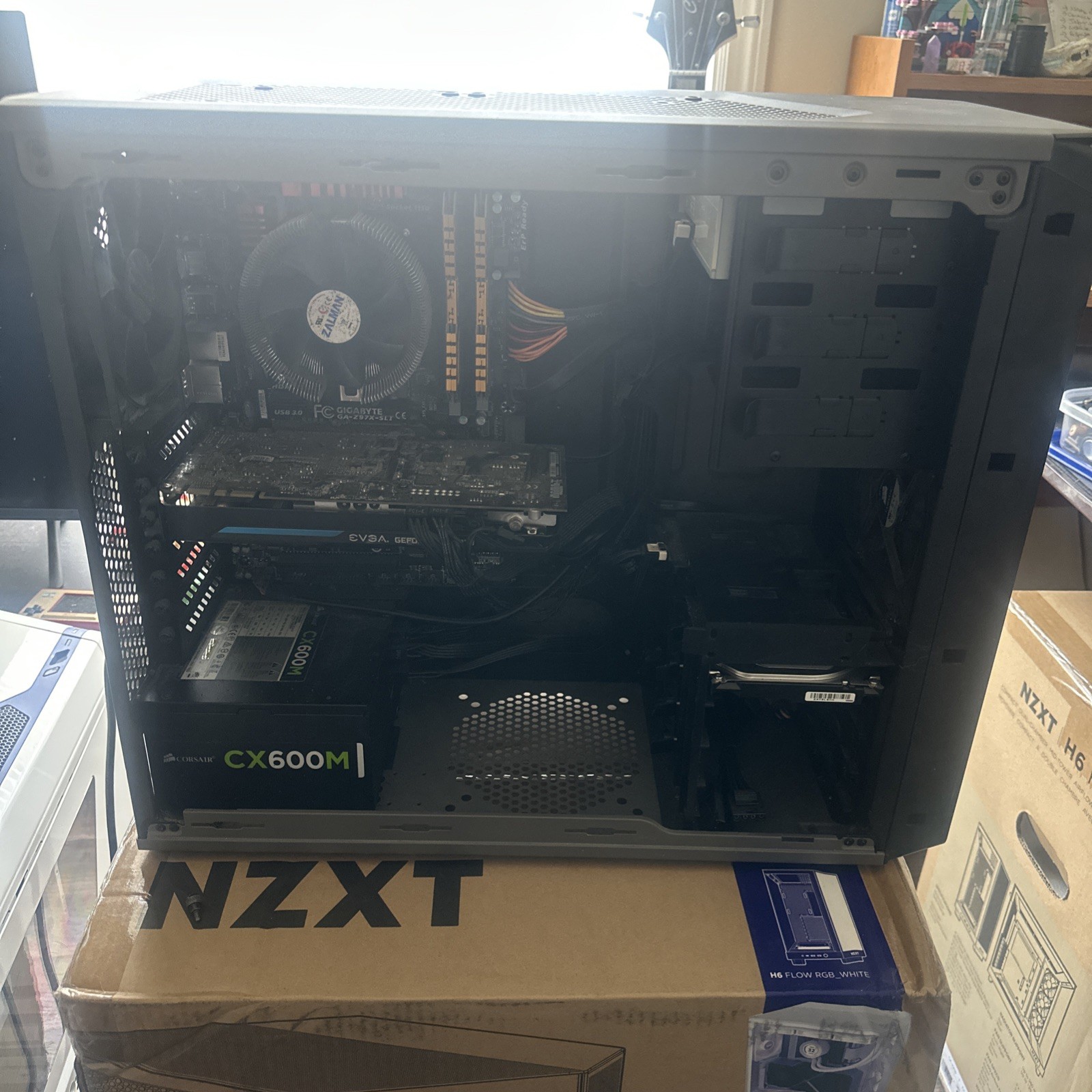 Old Digital Storm Gaming PC With Bad Windows Operating Systems