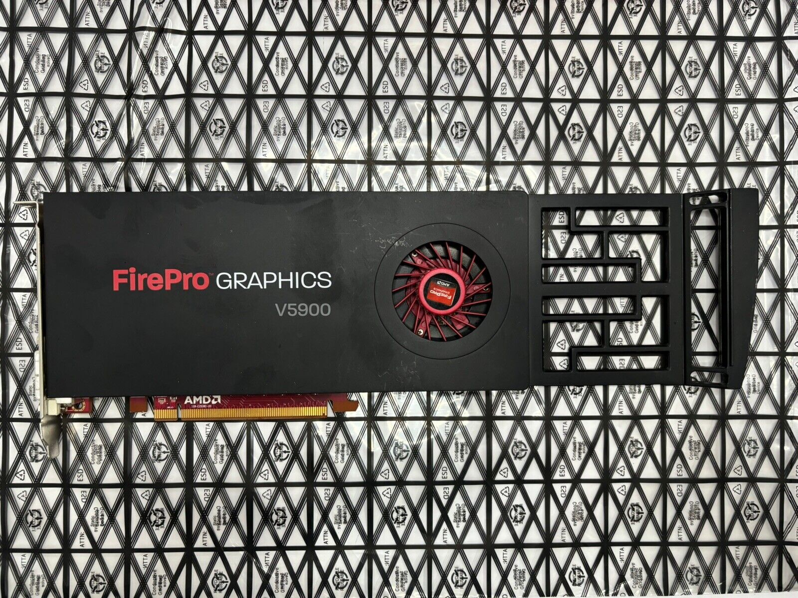 AMD FirePro V5900 2GB GDDR5 professional graphics card, DVI, 2x DP