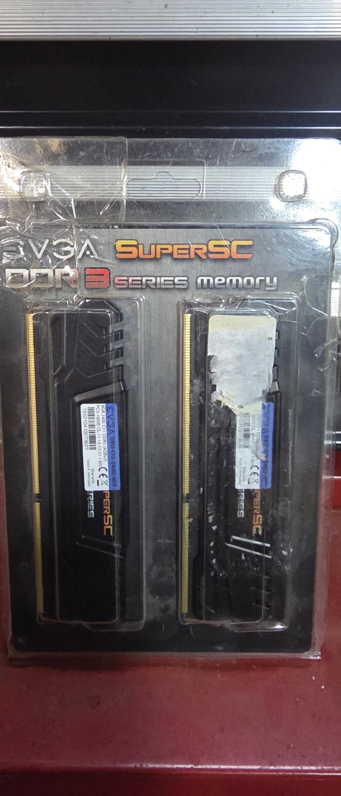 EVGA SuperSC 8GB (2x4GB) DDR3-2400 C11 Non-ECC 240-Pin DIMM 08G-D3-2400-MR