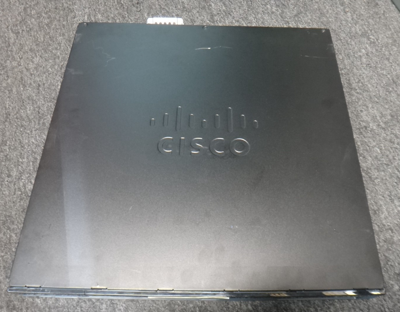 Genuine CISCO 2900 Series Model Cisco 2901 Integrated Services Route 100-240V