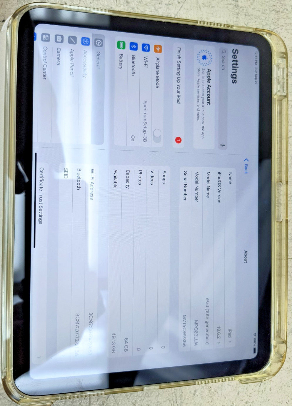 Apple iPad 10th Generation 64GB Wi-Fi Silver Good Condition