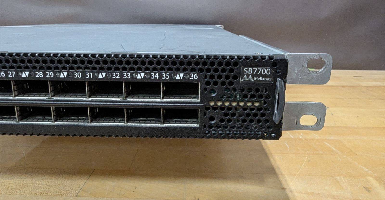 Mellanox MSB7700ES2F 36x QSFP28 100G InfiniBand Switch SB7700 G2U