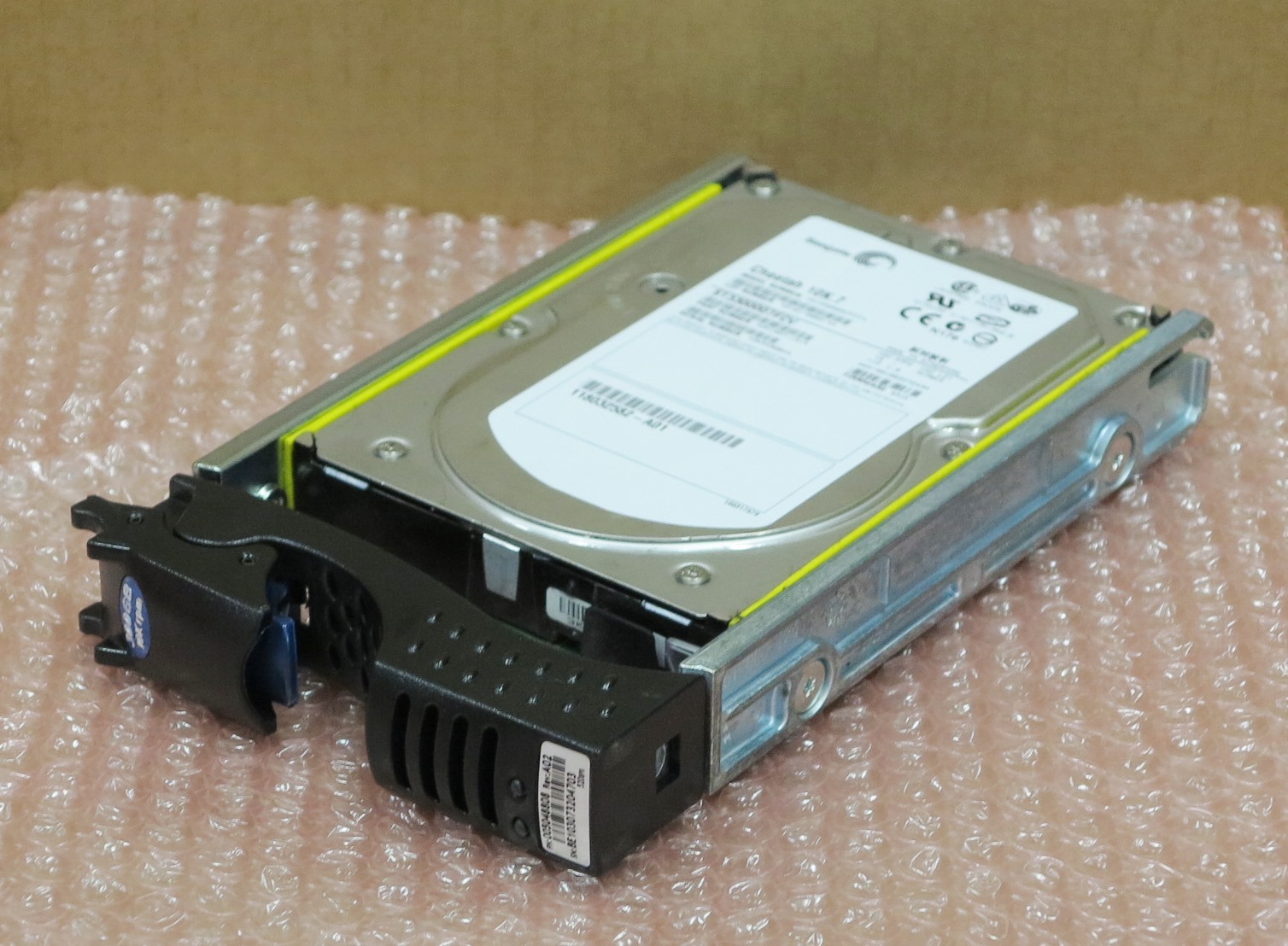 EMC 005048808 300Gb 10K FC Fibre channel Hot plug Hard disk Drive TW656