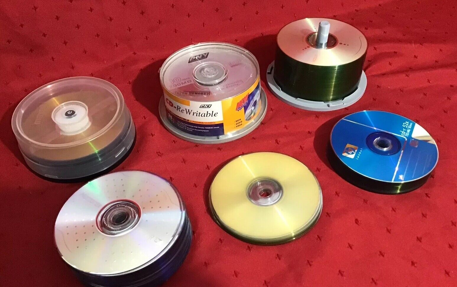 Media Discs Lot Of 128 Different Kinds Of Discs HP -TDK -PNY-Maxell Memorex