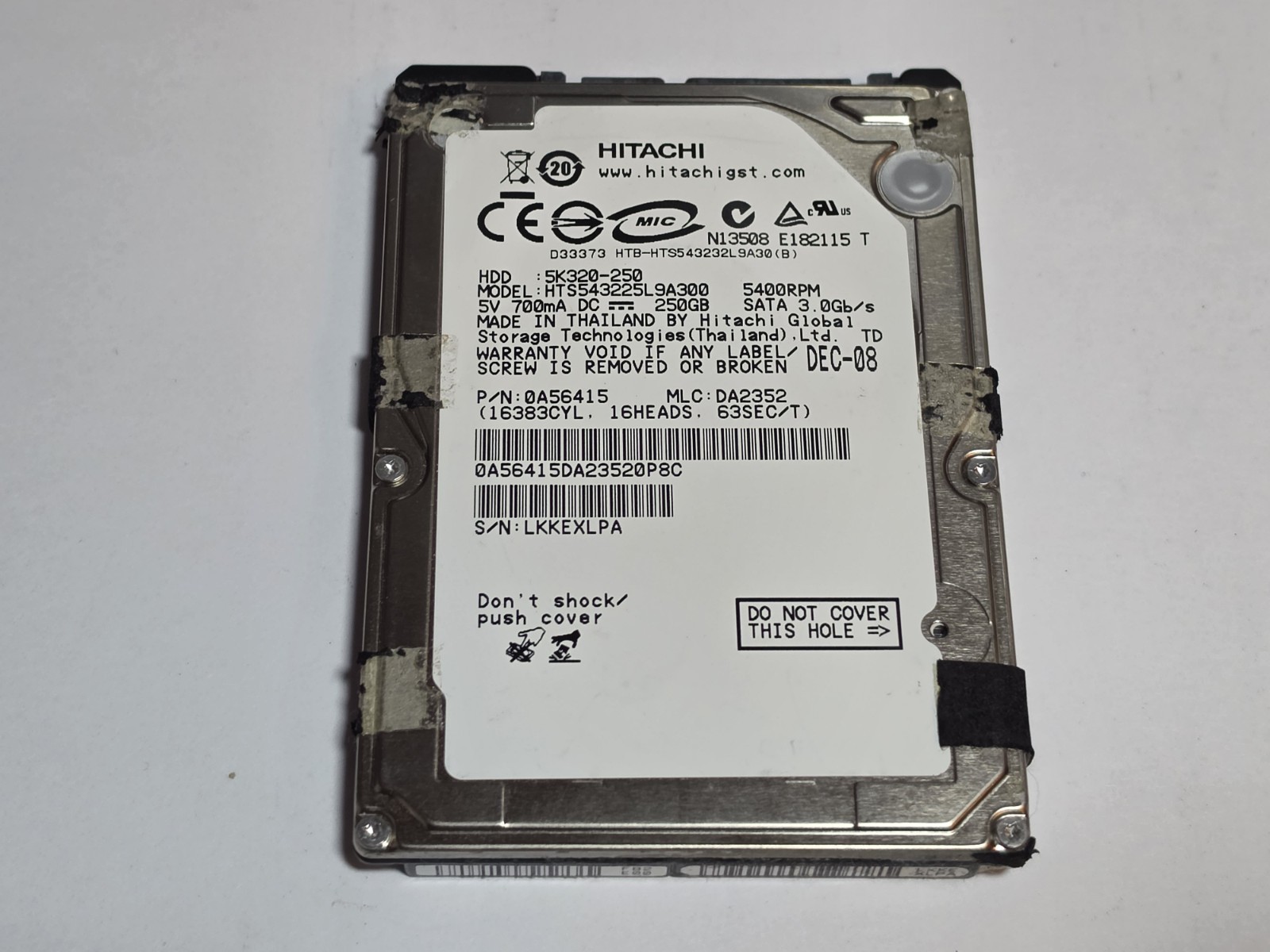 Hitachi - HTS543225L9A300 - 250GB