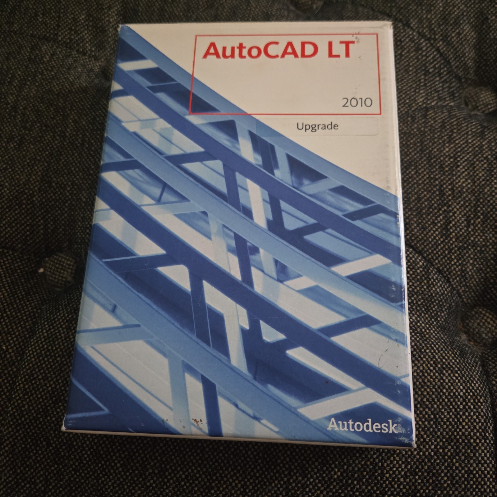 Autodesk AutoCAD LT 2010 Upgrade CAD Software CD Windows English 1 Device