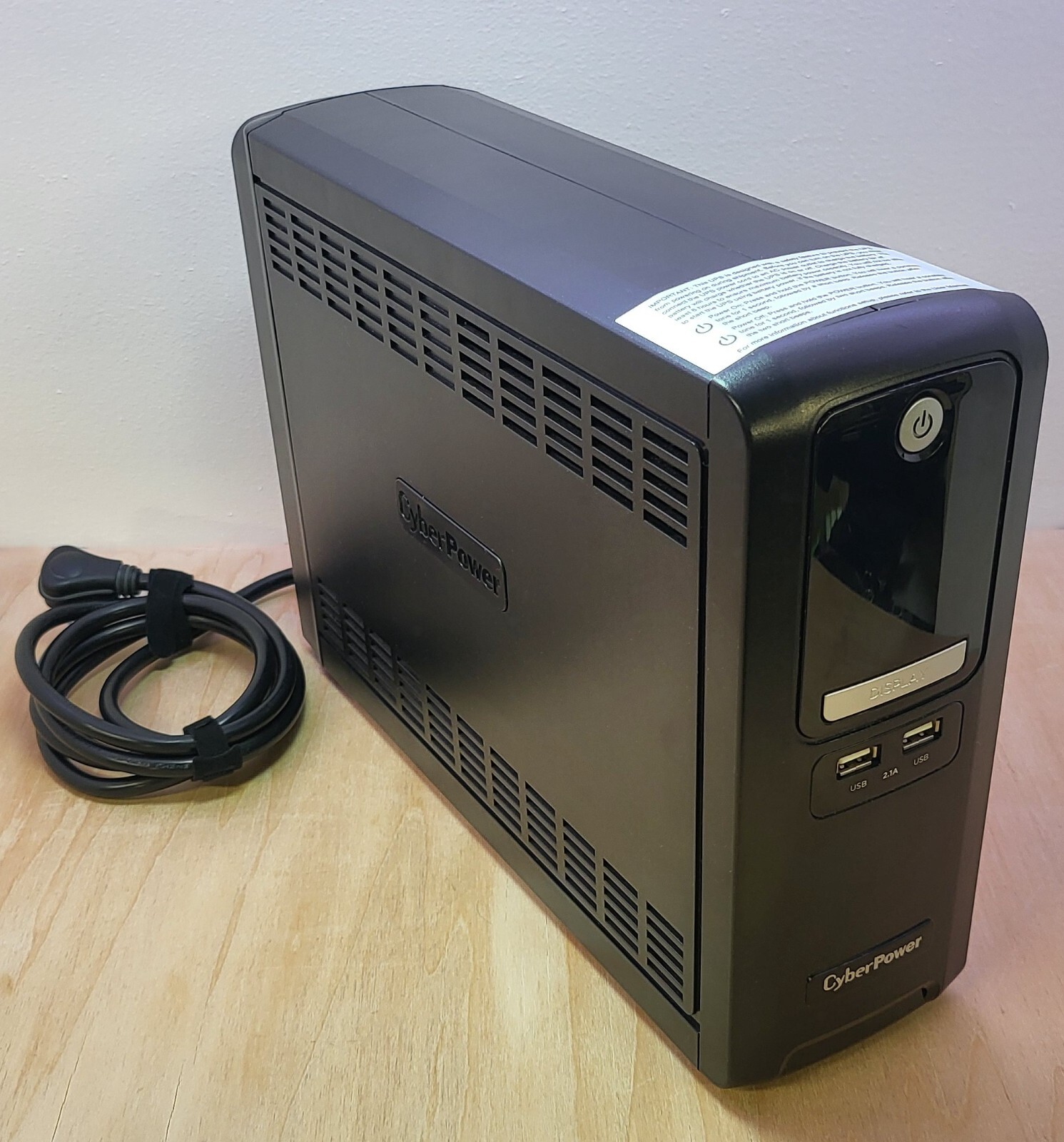 CyberPower CST135XLU 1350VA/810Watts Battery Backup