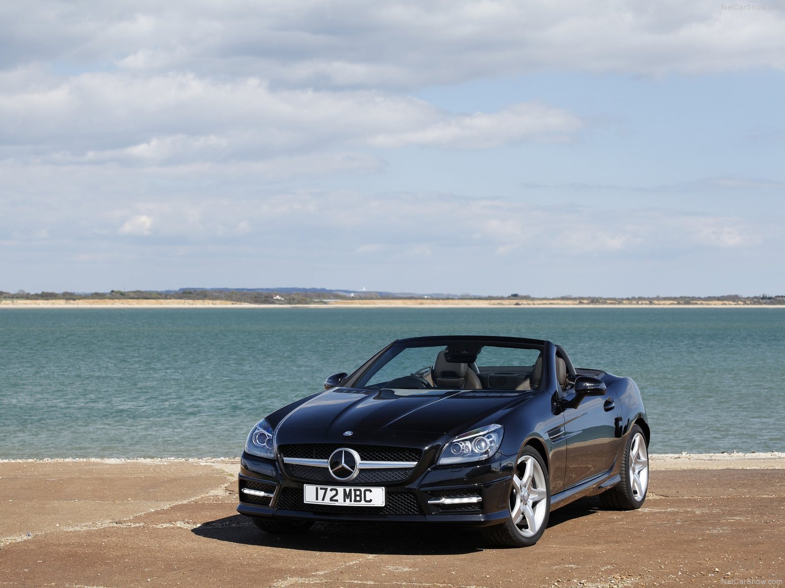Cars mercedes benz slk 250 cdi cabriolet Desk Mat Stitched