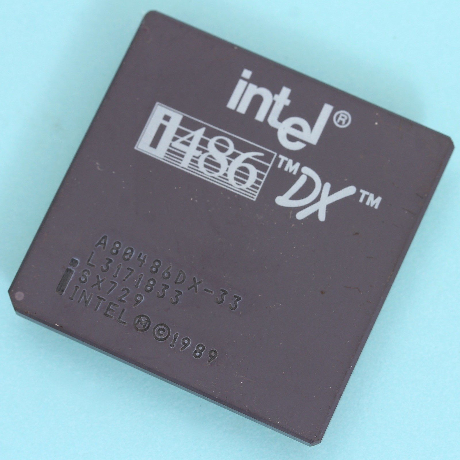 Intel 486 DX 33Mhz Ceramic CPU Processor SX729 A80486DX-33 PGA168