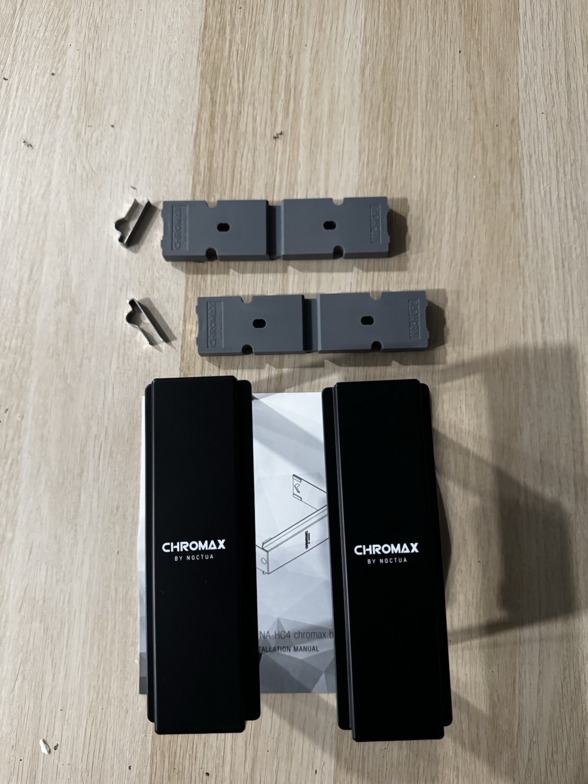 Noctua NA-HC4 chromax.Black Heatsink Cover