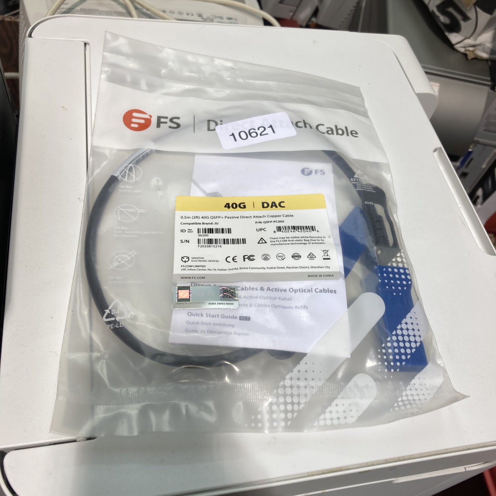 NEW -AUTHENTIC Fiberstore QSFP-PC005 0.5M 40G QSFP+ Passive DAC Cable