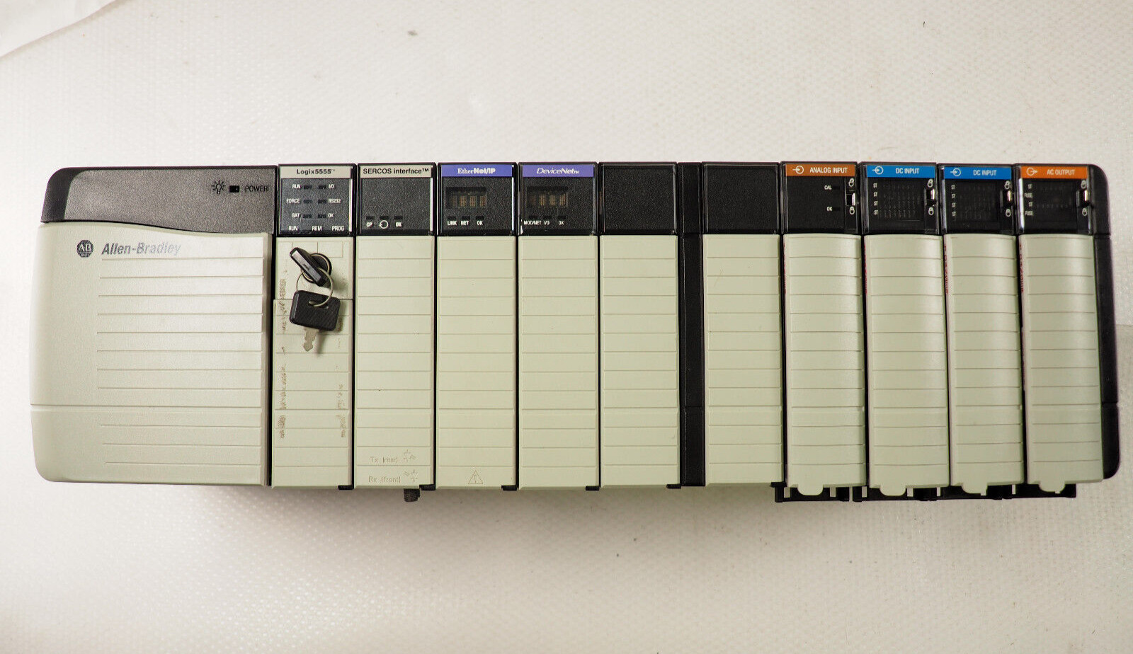ALLEN-BRADLEY 1756-A10/B Chassis w/ 1756-PA72/B 1756-OA16 1756-IF6I 1756-DNB