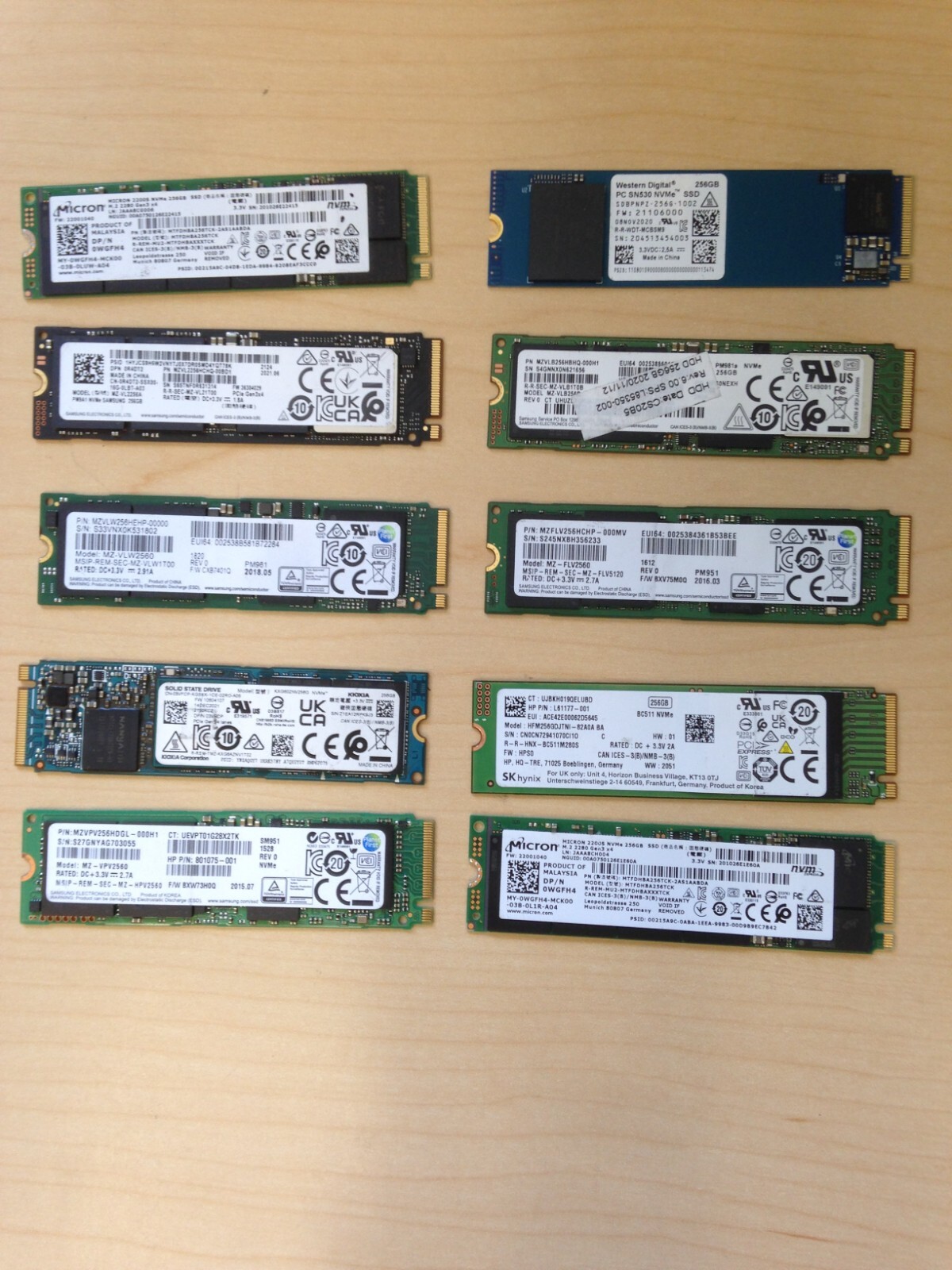 LOT OF 10: 256GB NVMe PCIe M.2 2280 SSD Major Brands 20%-80% health