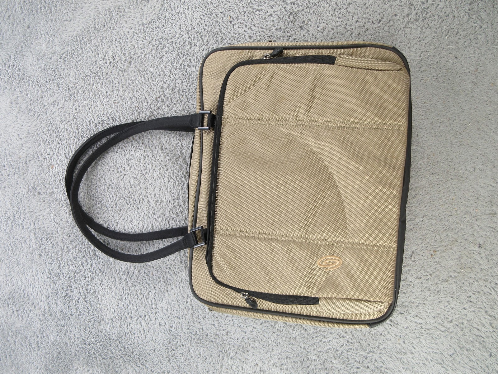 Timbuk2 Laptop Briefcase Bag 15 Inch Beige Padded Compartments Travel Work