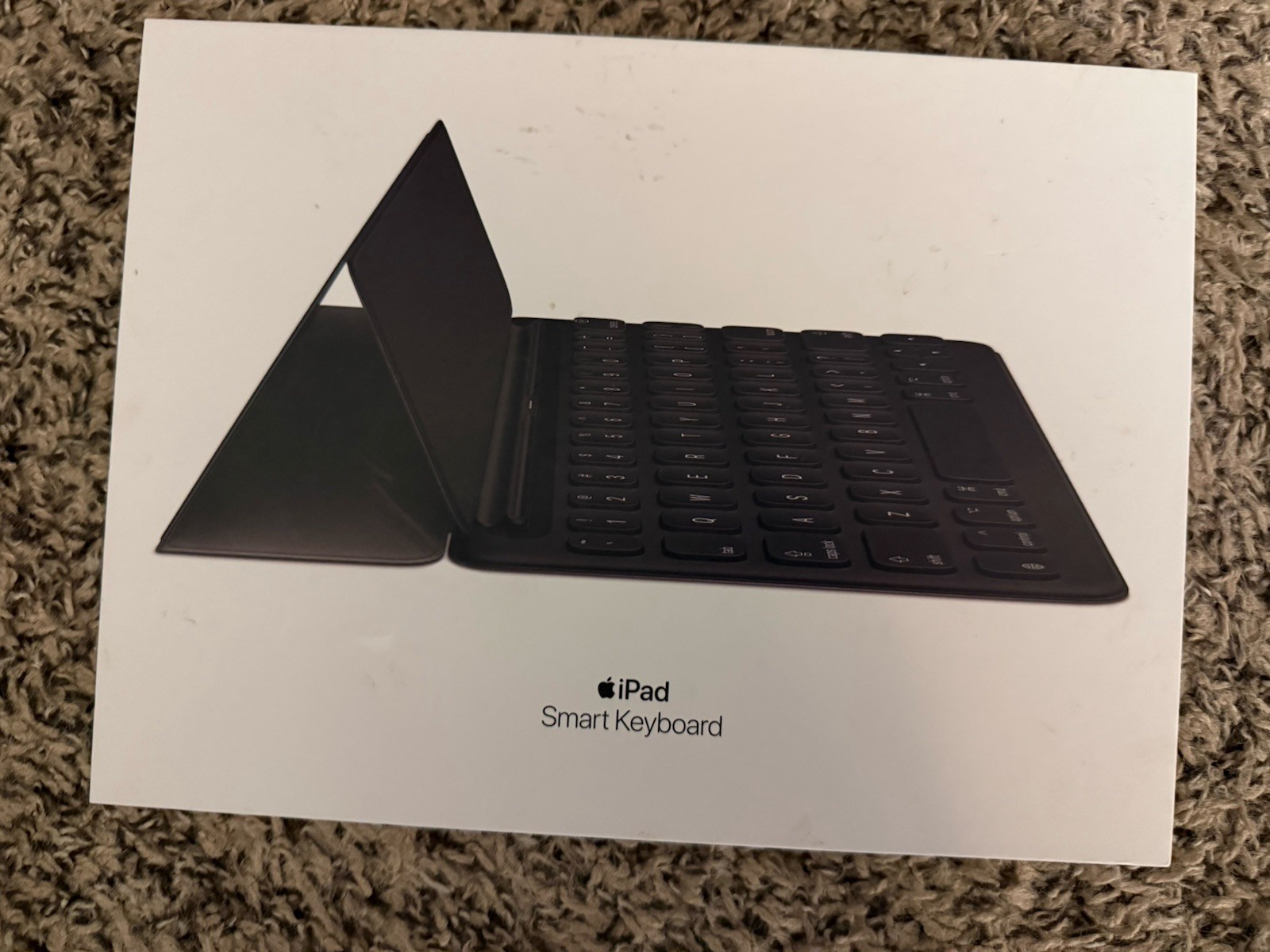 New Unopened Apple Smart Keyboard, iPad 7/8/9th Gen, iPad Air 3, iPad Pro 10.5