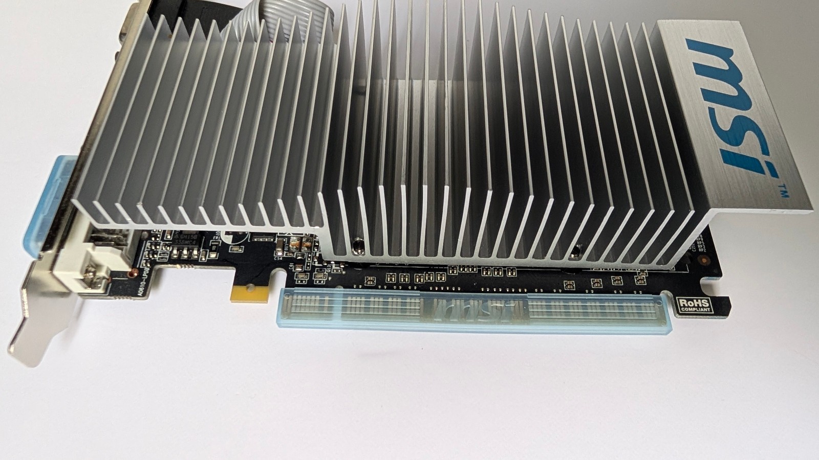 MSI N210-MD1GD3H/LP Geforce 210 1GB DDR3 PCIe 2.0 Graphics Card MD1G/D3 Fanless