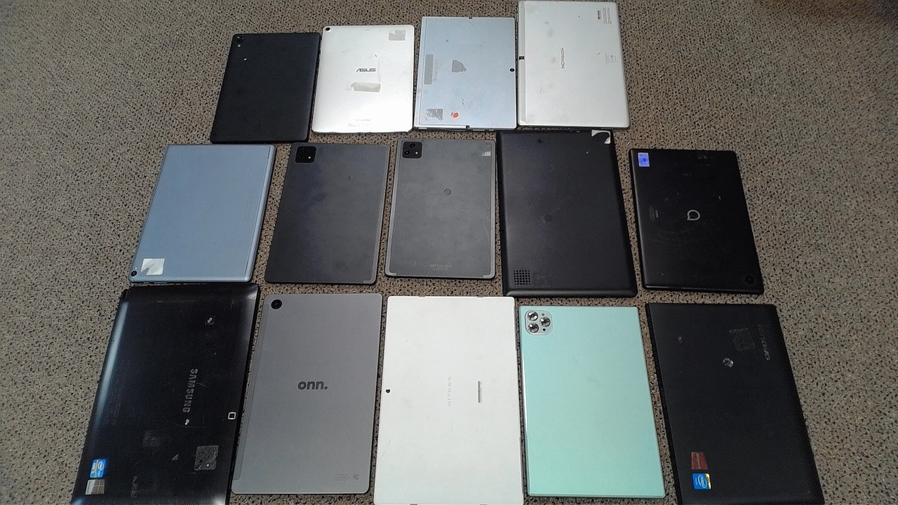 Lot of 14 Non-Working Mixed Brand 10 Inch 10" Tablets for Parts