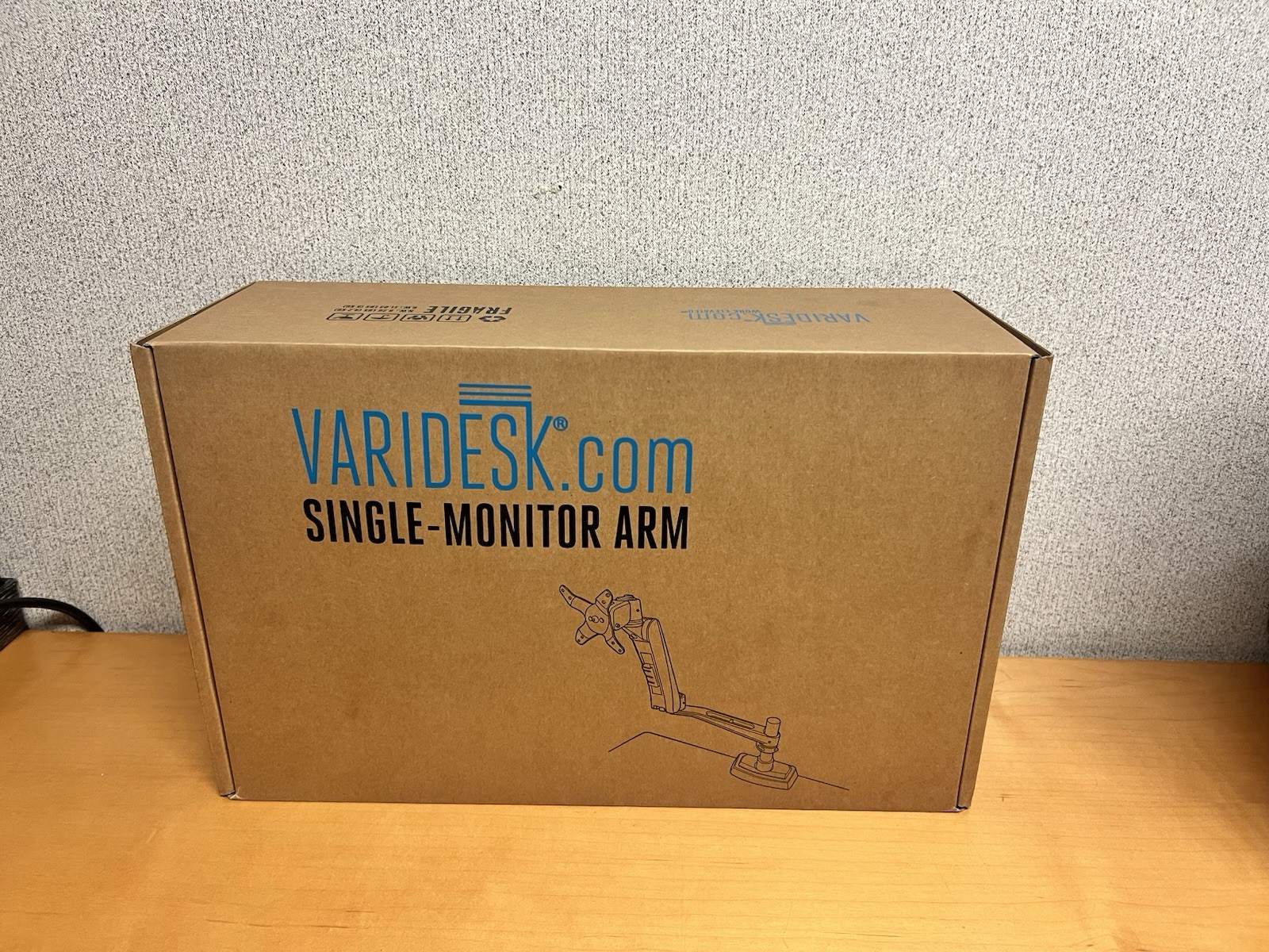 VARIDESK Single Monitor Arm OEM Complete New in Box sealed