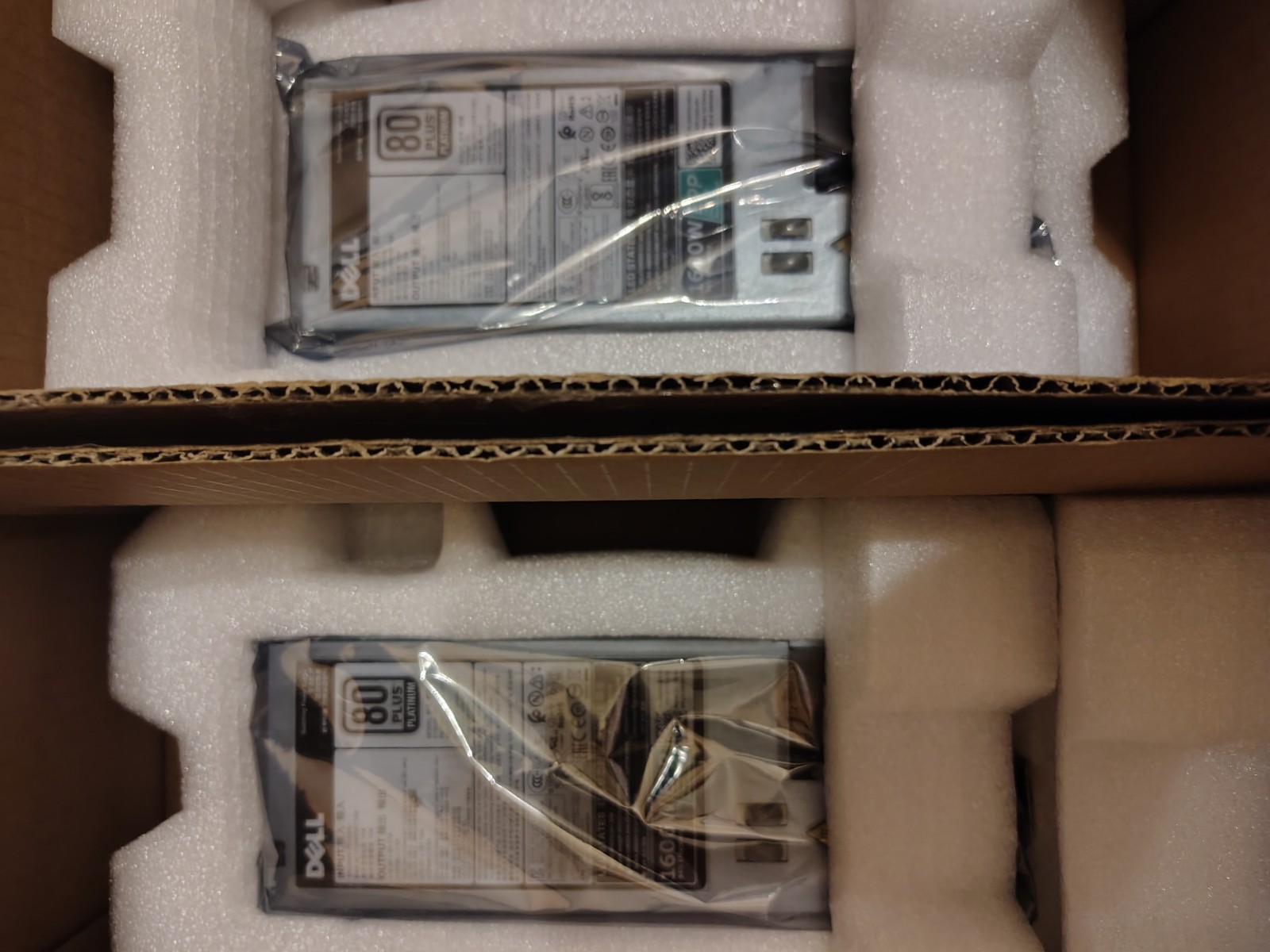 Lot of 2 Dell 095HR5 1600W Power Supply 80+ Platinum Hot Swap PSU - D1600E-S0