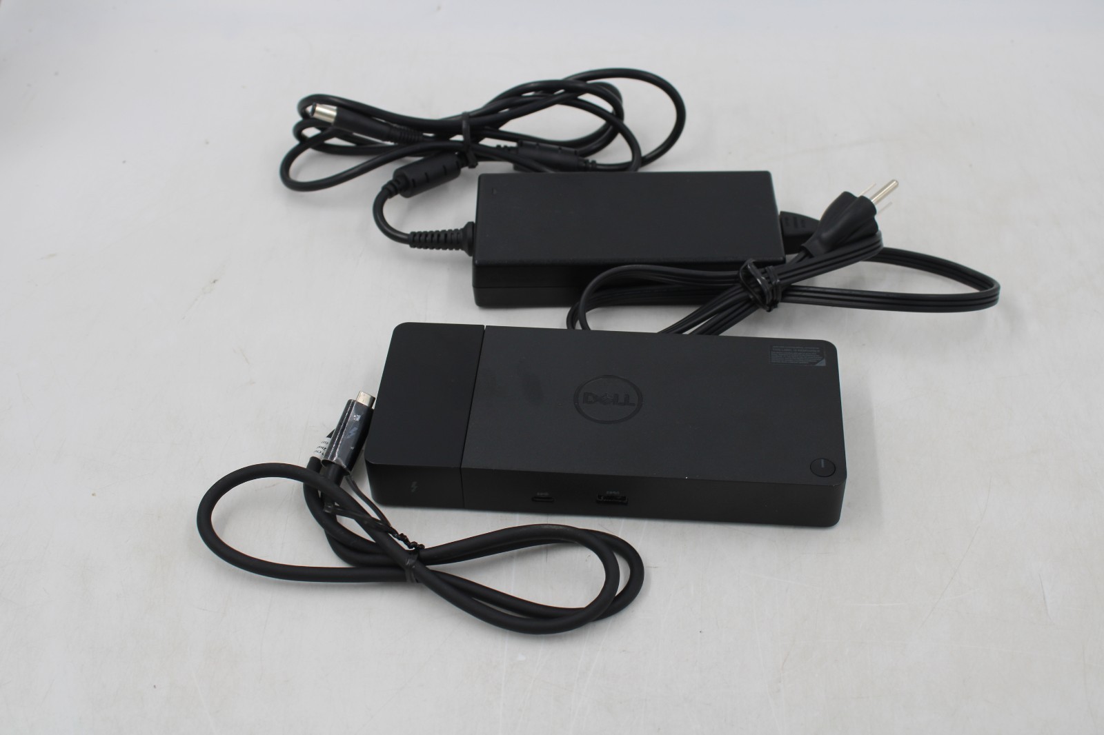 Dell WD19TB Thunderbolt 4 Docking Station w/ 180W AC Adapter