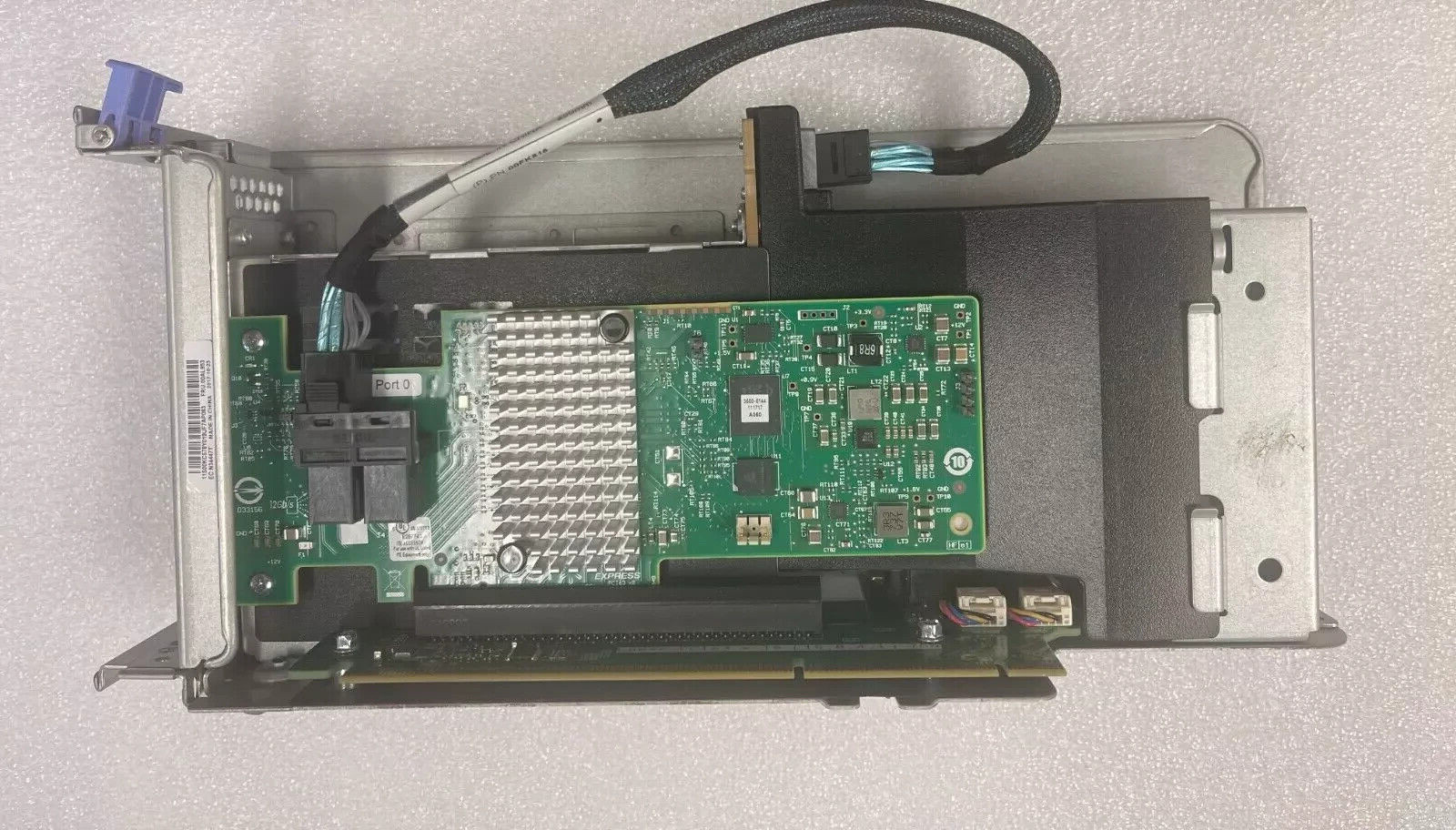 LENOVO X3650 M5 2.5" Rear Hard Drive Kit w/M1215 SAS Controller 00AL953 46C9115