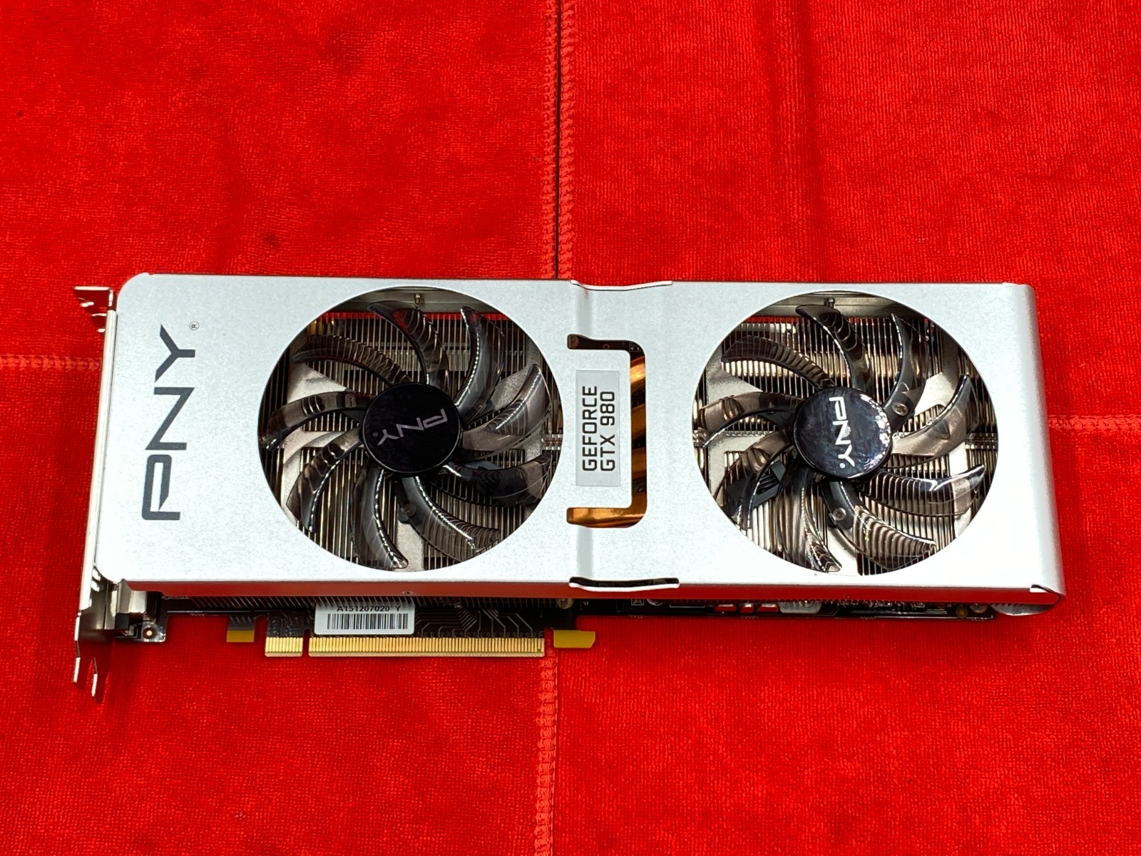PNY NVIDIA GeFORCE GTX 980 4GB GDDR5 XLR8 PRO OC GRAPHICS CARD MINI HDMI/DP DVI