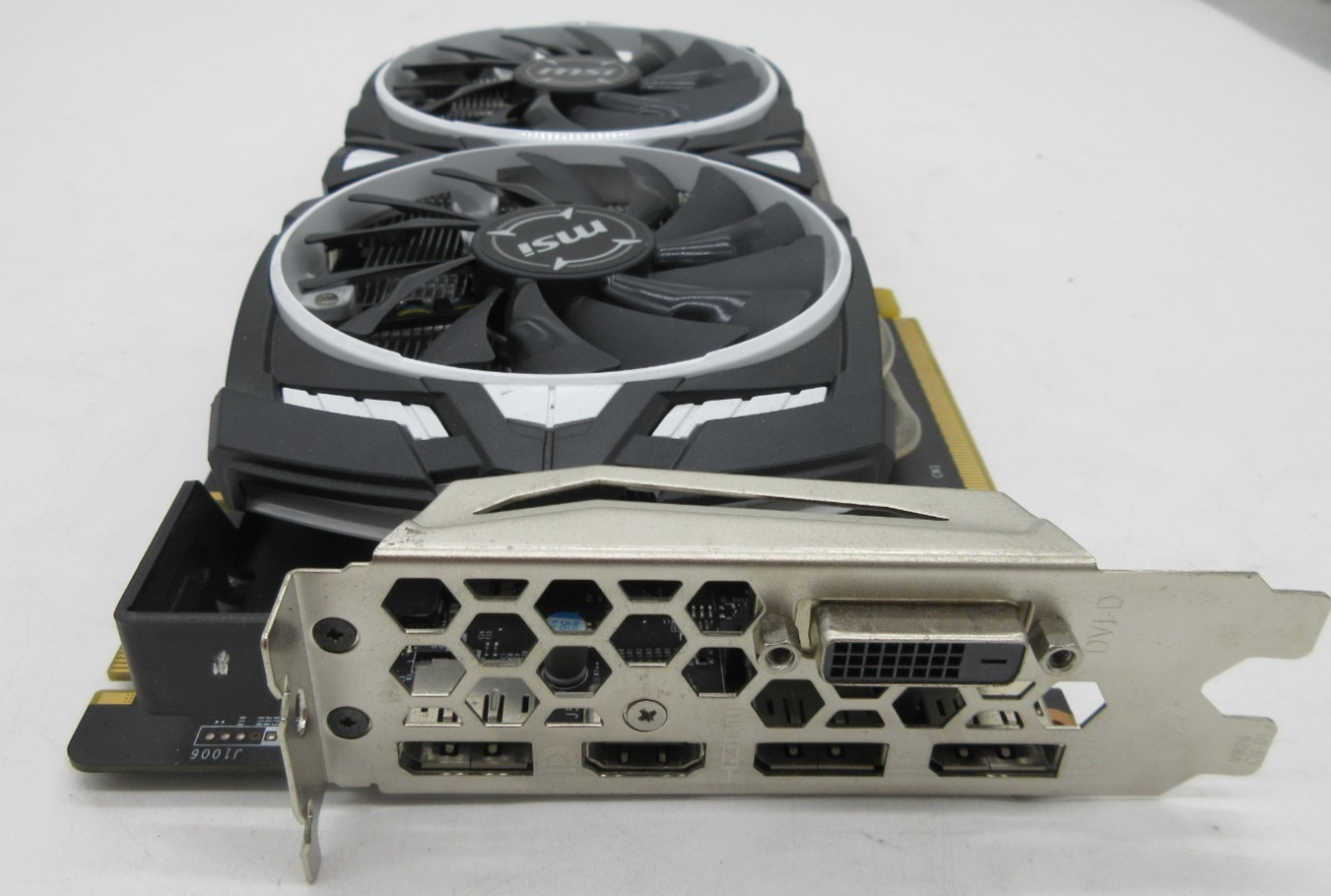 MSI Nvidia GeForce GTX 1070 Armor OC 8 GB Video Card