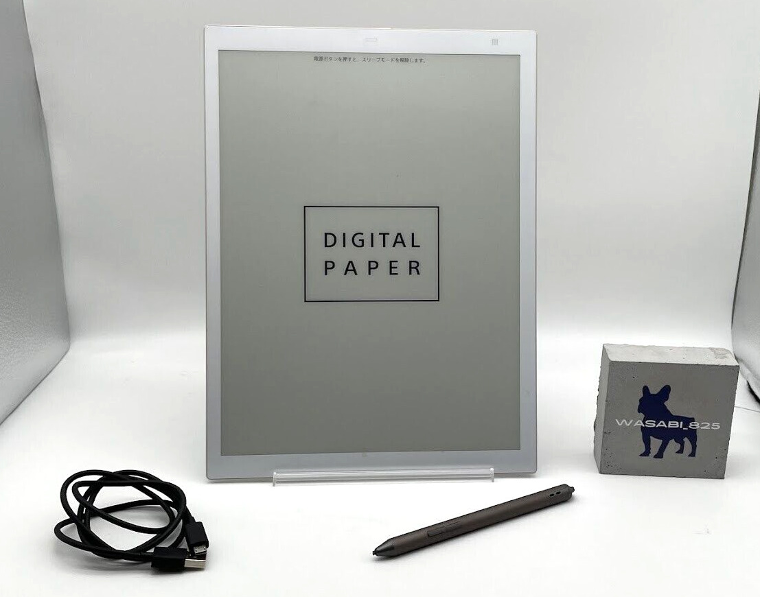 SONY DPT-RP1 Digital Paper A4 Size 13.3 inchTablet White Used From Japan
