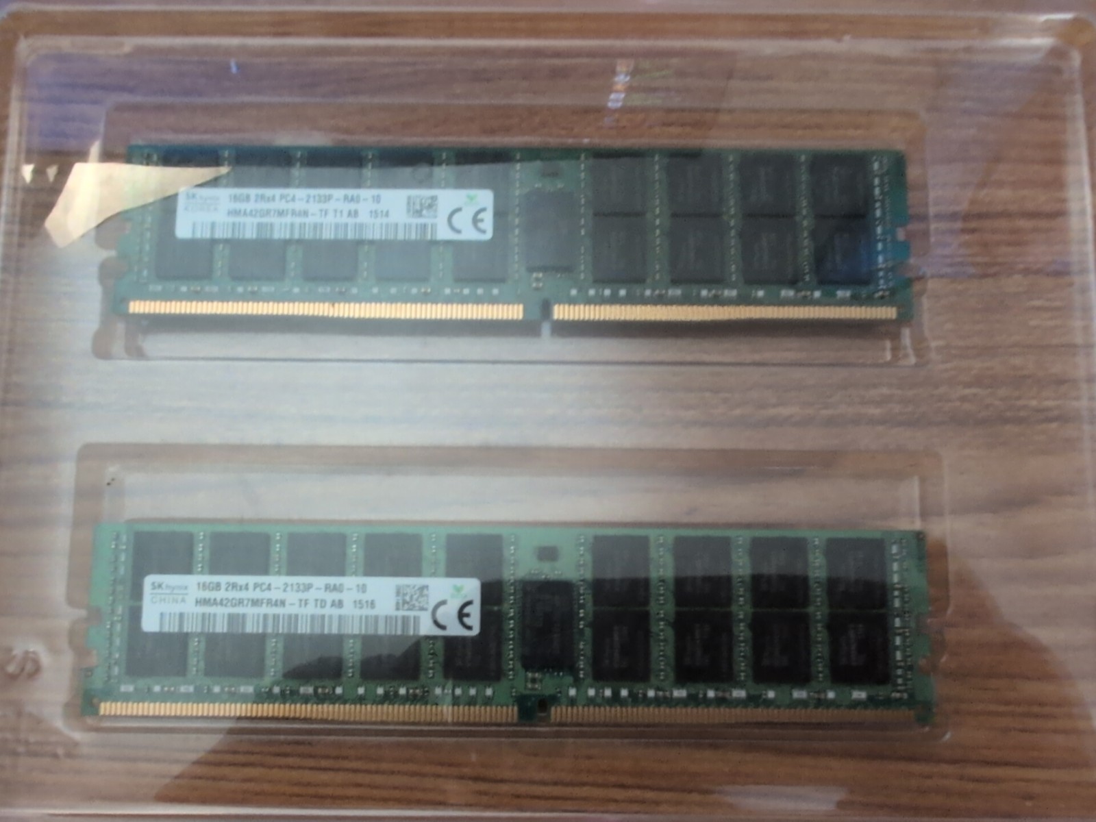SK Hynix 32GB (2x16GB) DDR4 2133MHz ECC Server RAM 2Rx4