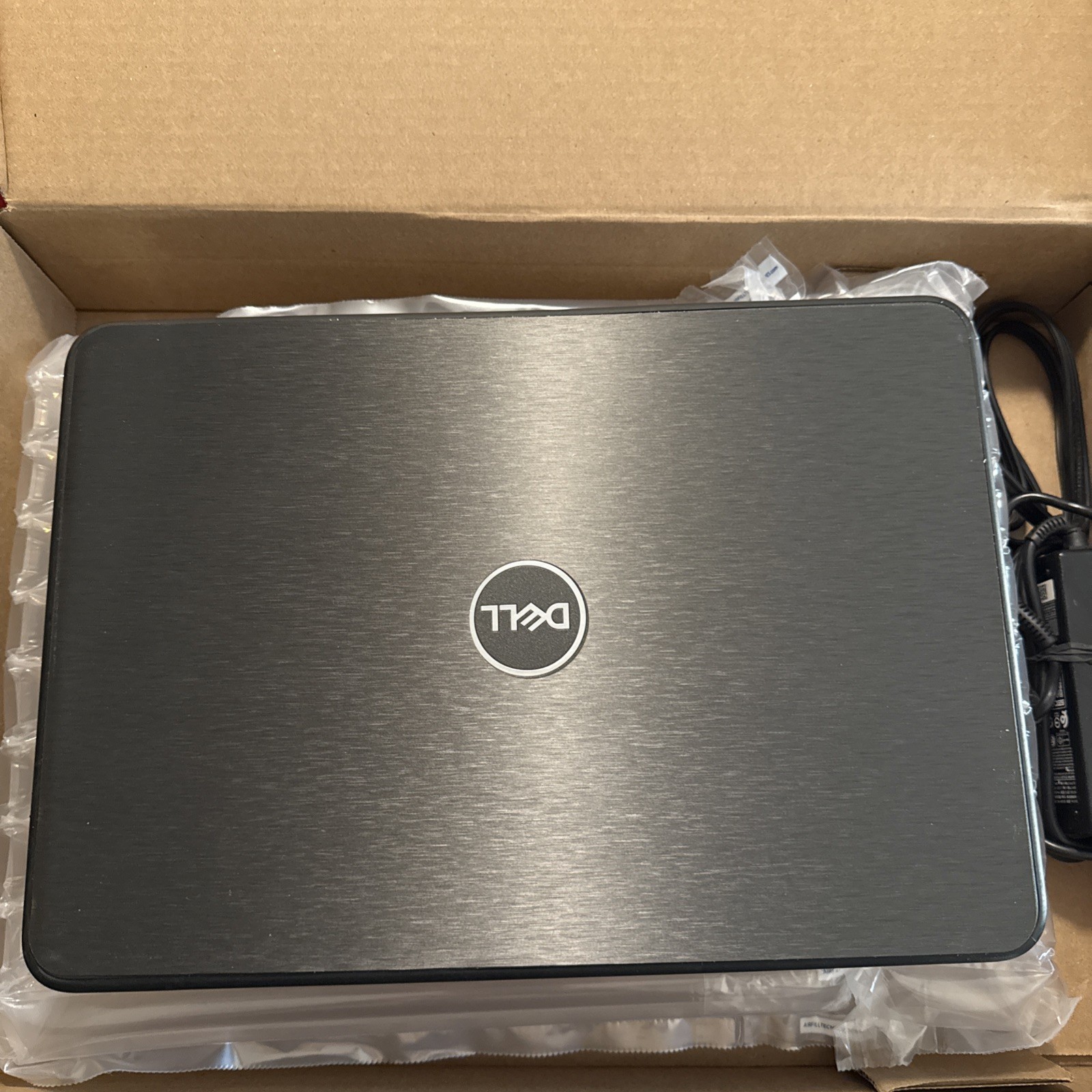 DELL LATITUDE 3310 Laptop Intel I5-8265U 8GB 256GB 