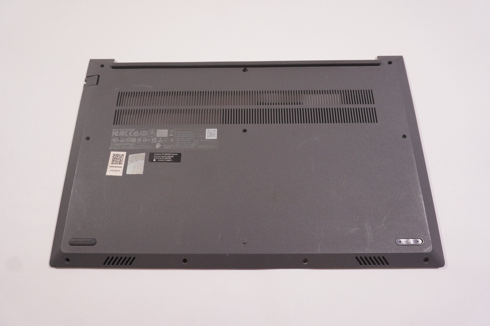 5CB1B34805 Lenovo Bottom Base Cover Gray 21DJ 15 G4 IAP