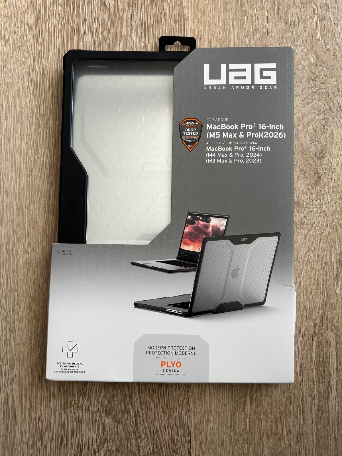UAG PLYO Macbook Pro 16 inch (M3-M5) (NEW)